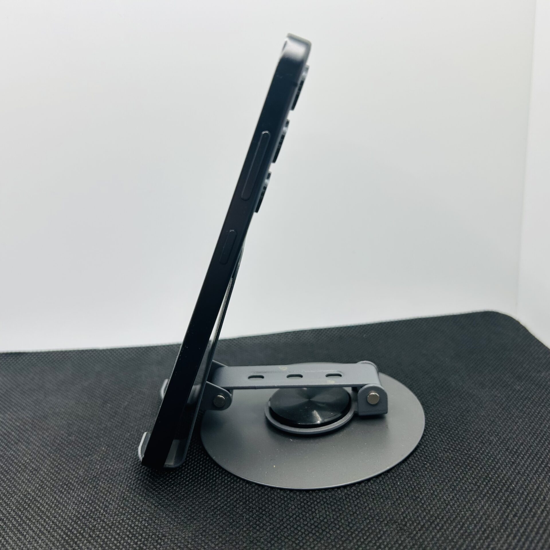 Samsung Galaxy S24 256GB Graphite (Grade B) - Image 6