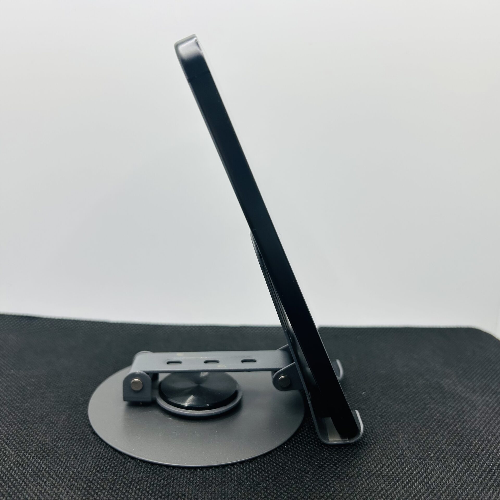 Samsung Galaxy S24 256GB Graphite (Grade B) - Image 7