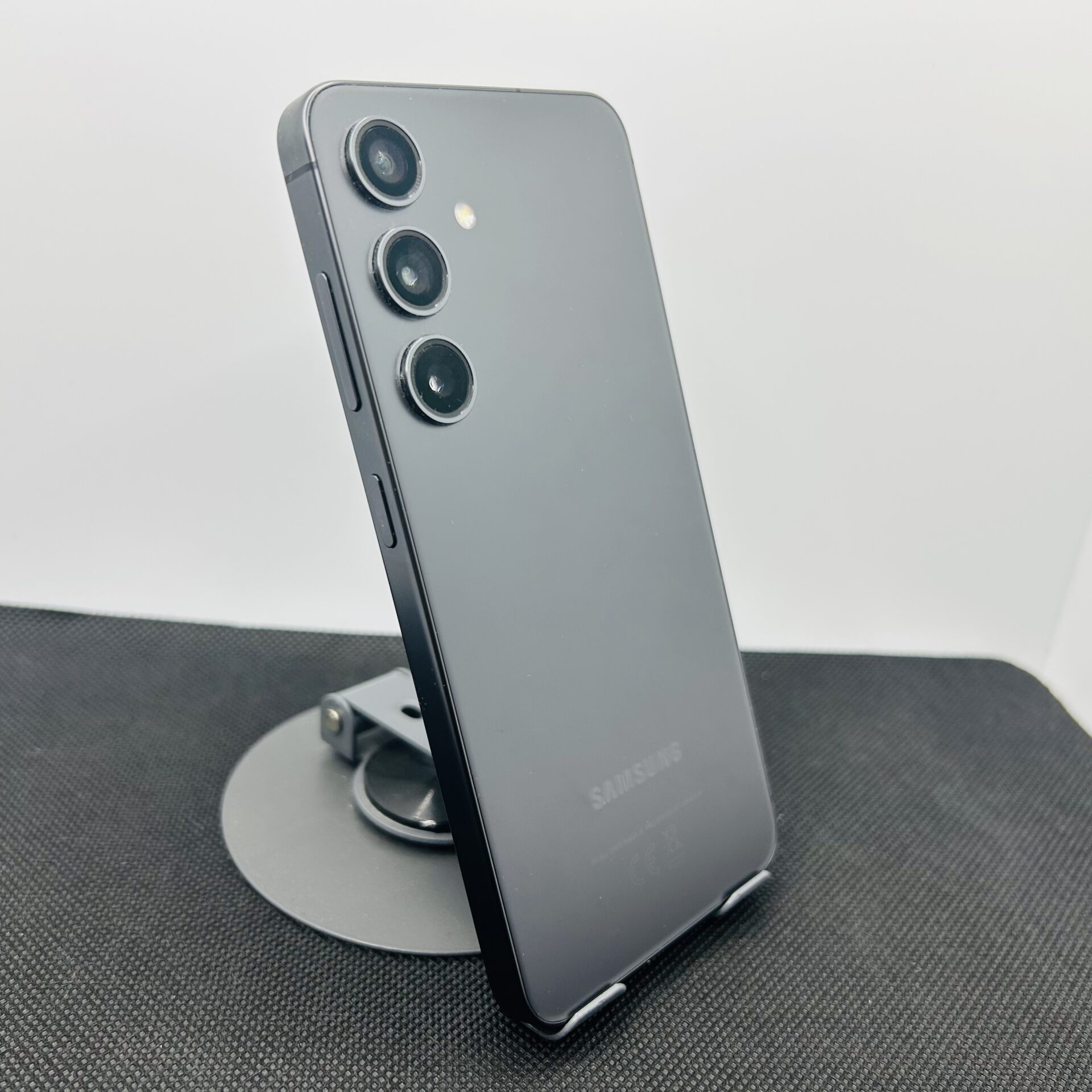 Samsung Galaxy S24 256GB Graphite (Grade B) - Image 8