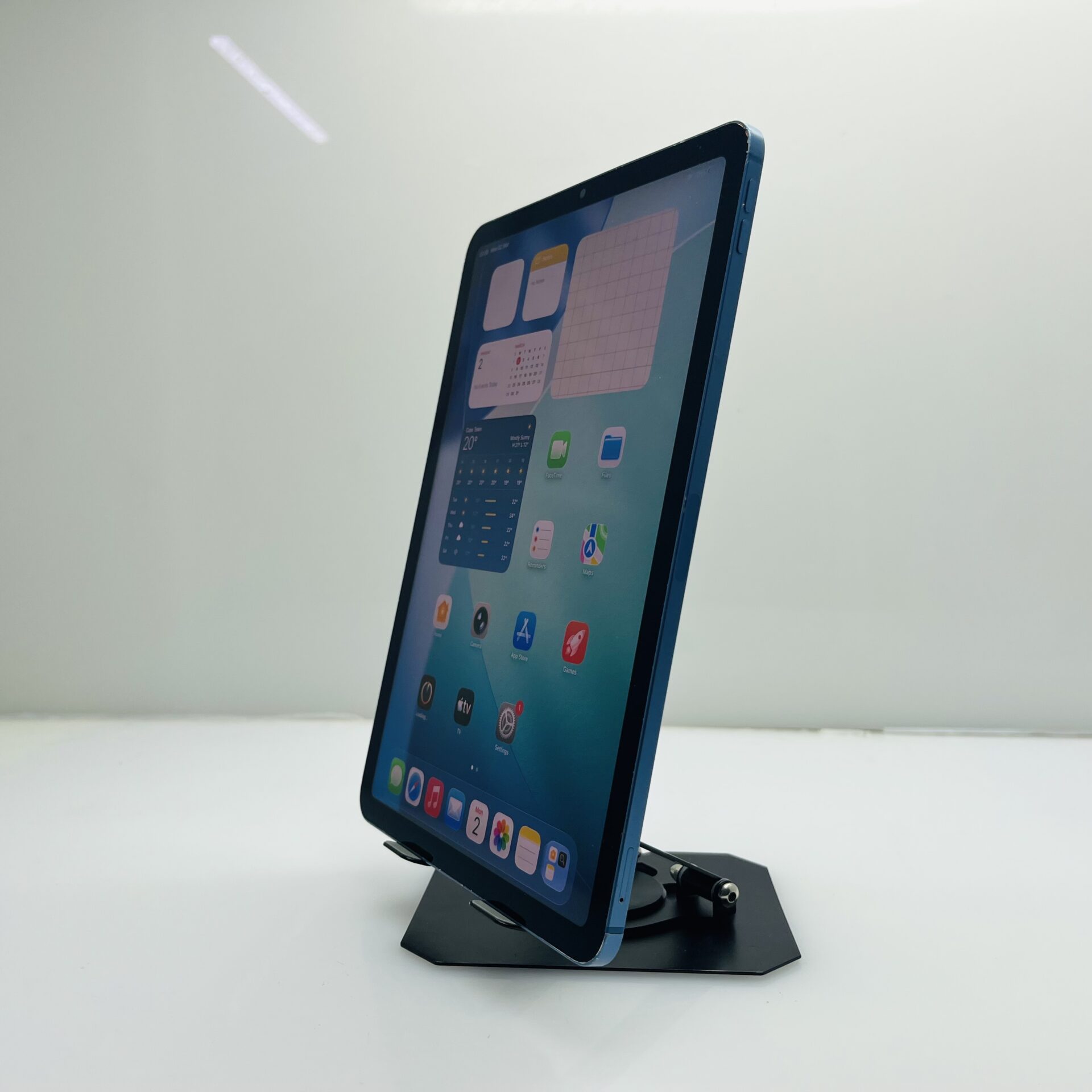 Apple iPad Air 5th Gen 256GB (Wifi/Cellular) Blue – (Grade B) - Image 4