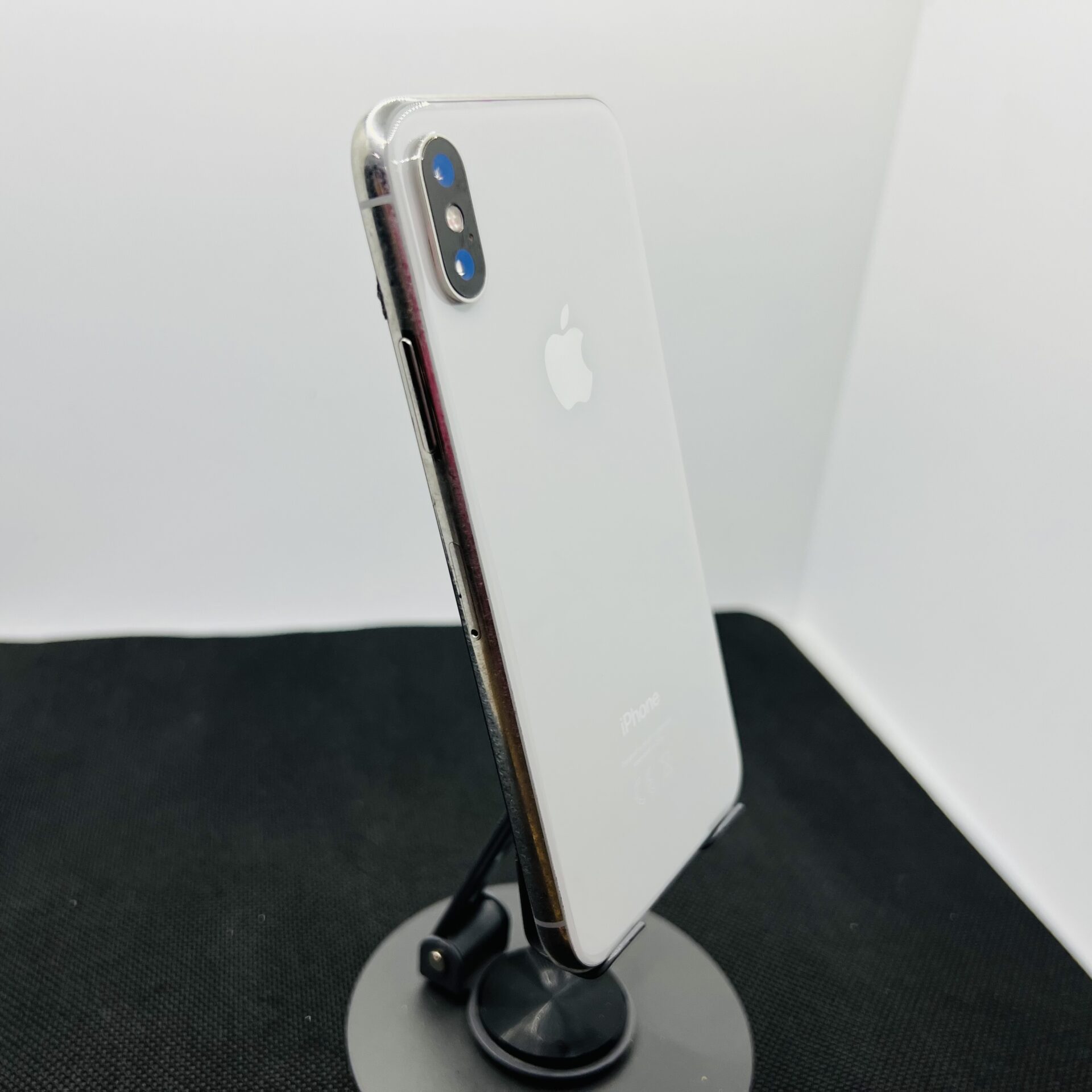 Apple iPhone X 256GB Silver – (Grade B) - Image 9