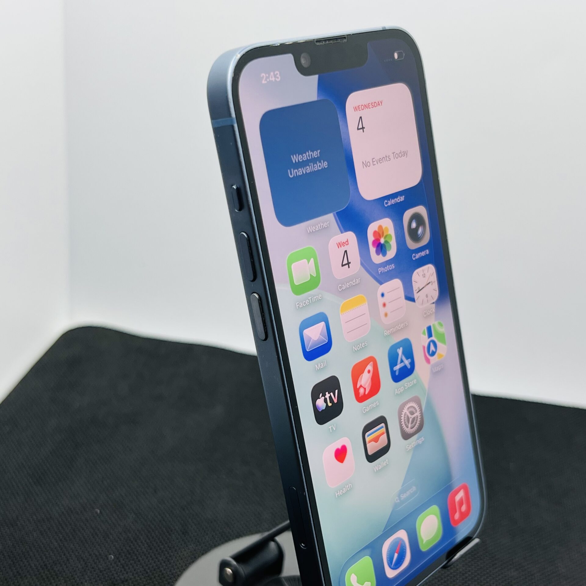 Apple iPhone 14 256GB Blue – (Grade B) - Image 4