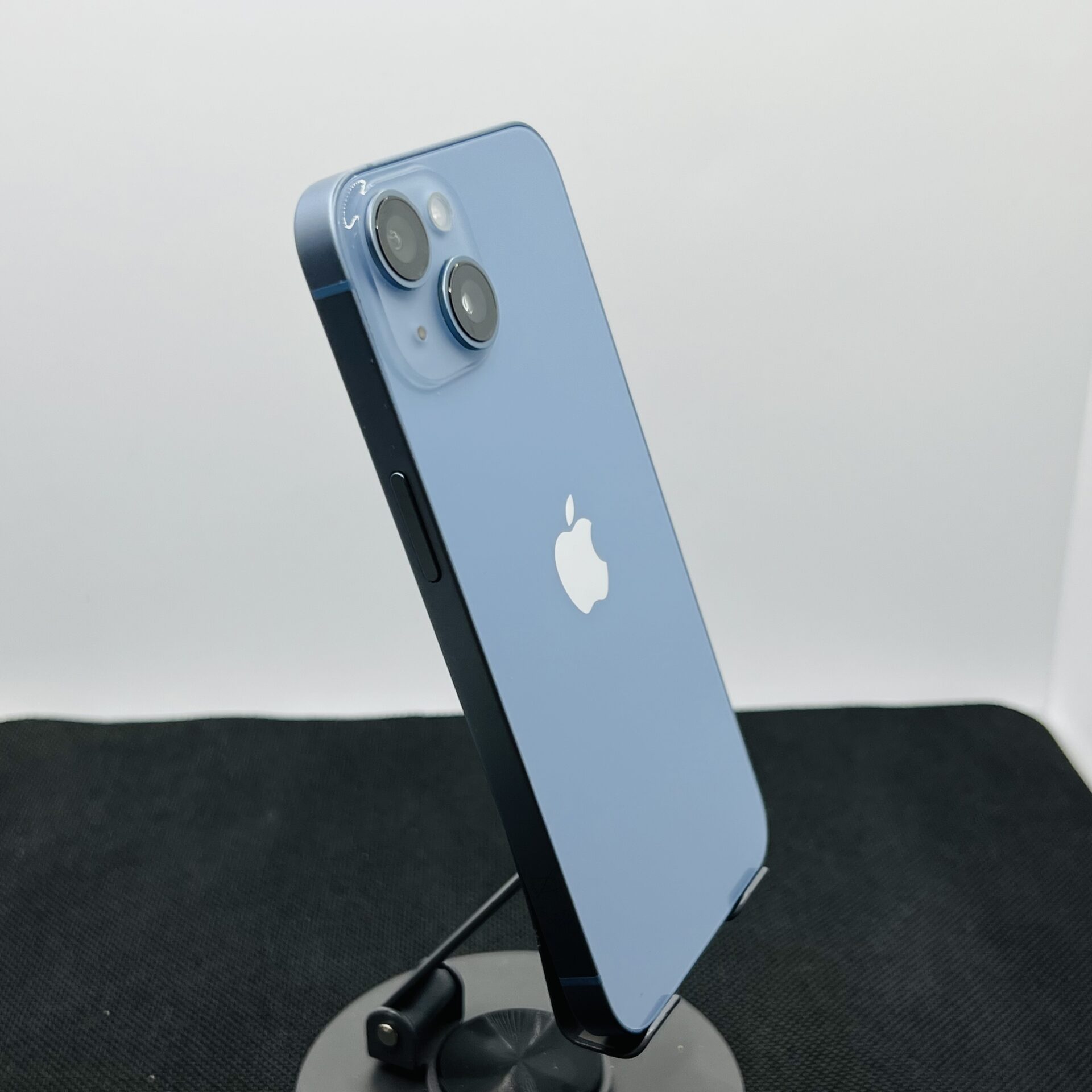 Apple iPhone 14 256GB Blue – (Grade B) - Image 10