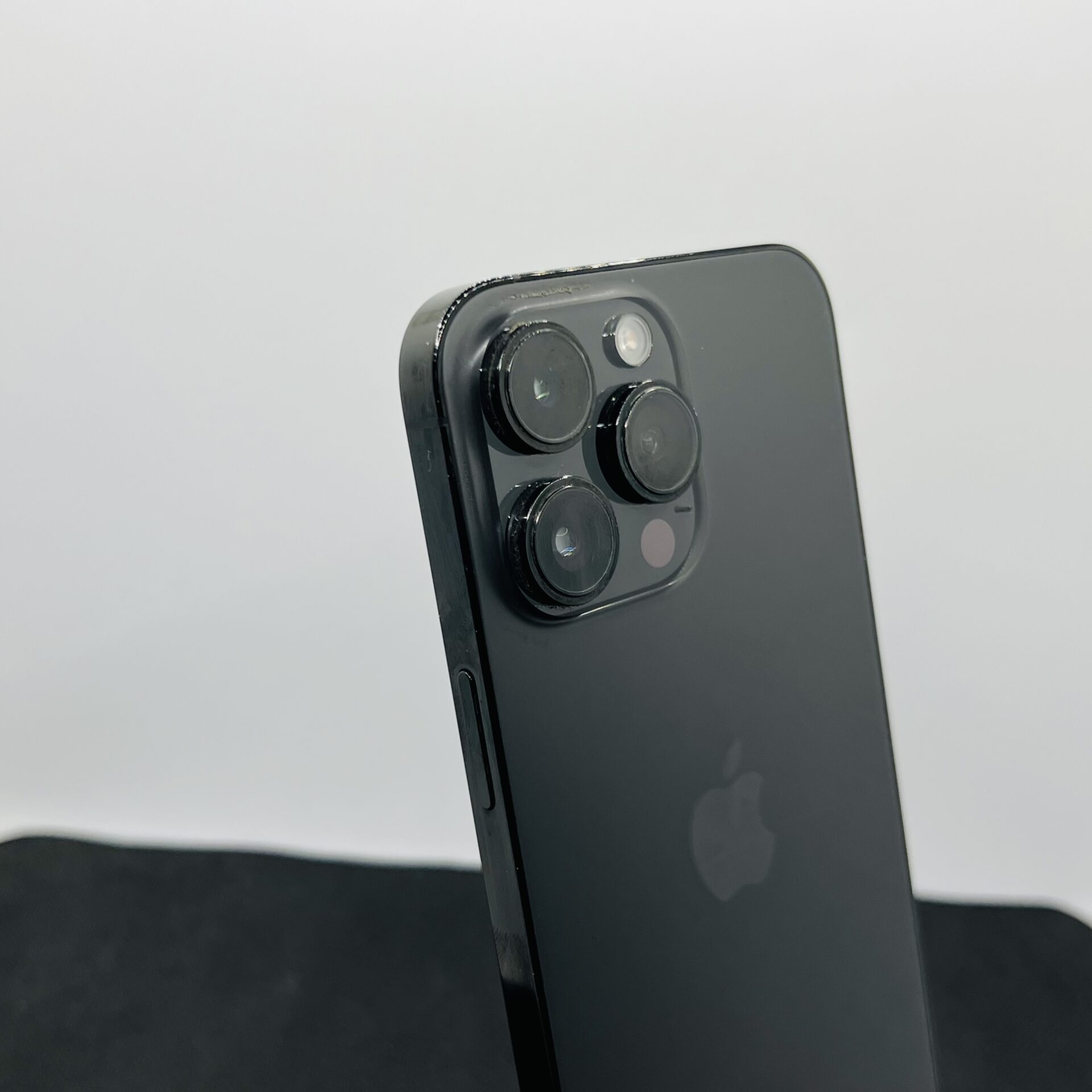 Apple iPhone 14 Pro Max 256GB Space Black – (Grade B) - Image 11