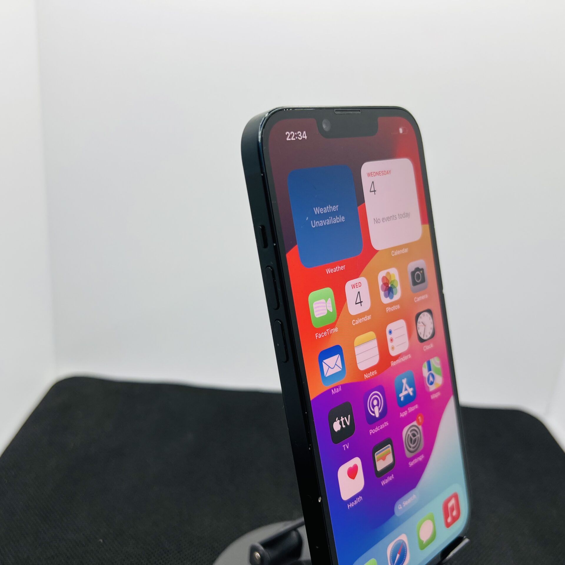 Apple iPhone 14 128GB Midnight – (Grade B) - Image 4