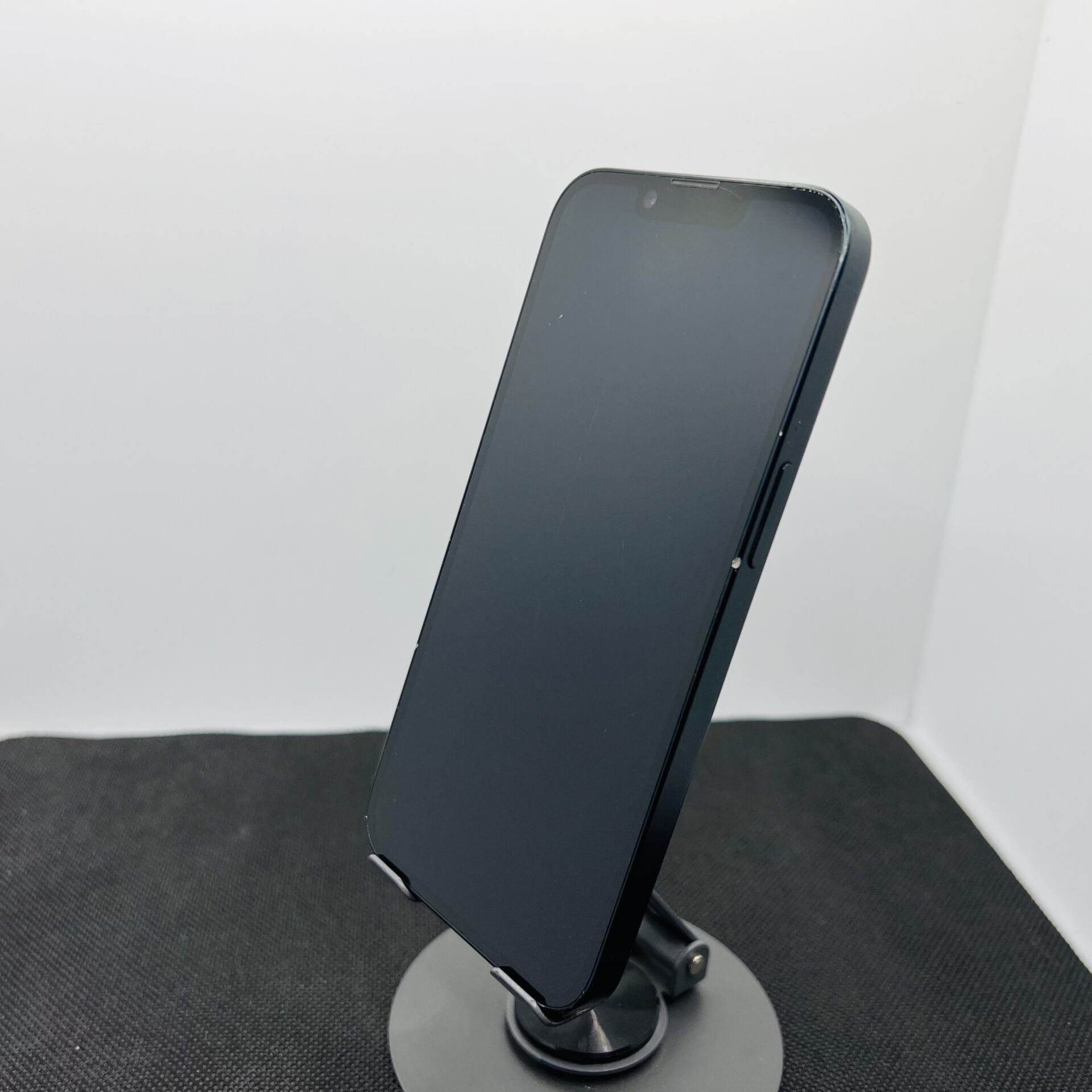 Apple iPhone 14 128GB Midnight – (Grade B) - Image 7