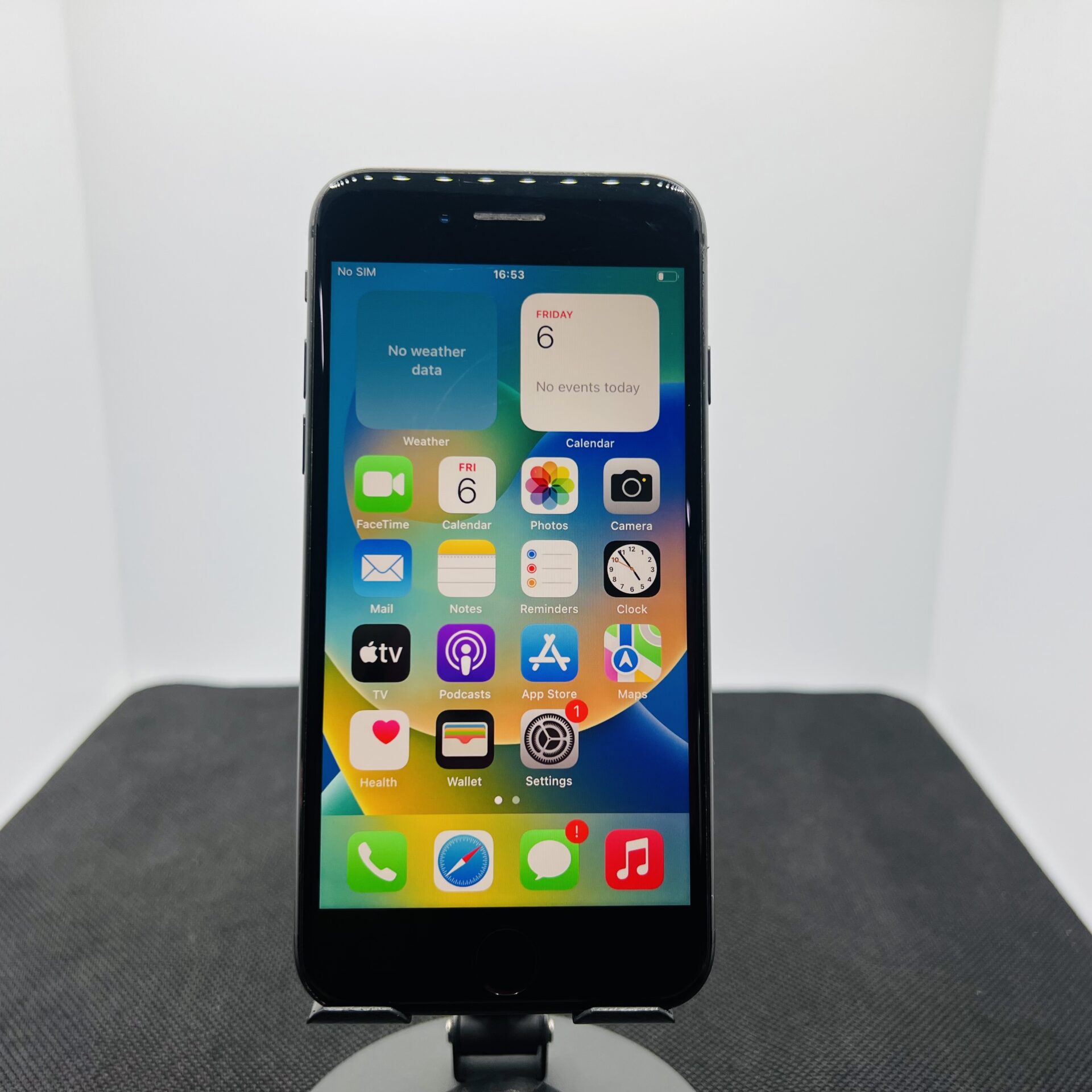 Apple iPhone 8 64GB Space Gray (Grade B) - Minor Bright Spots - Image 2