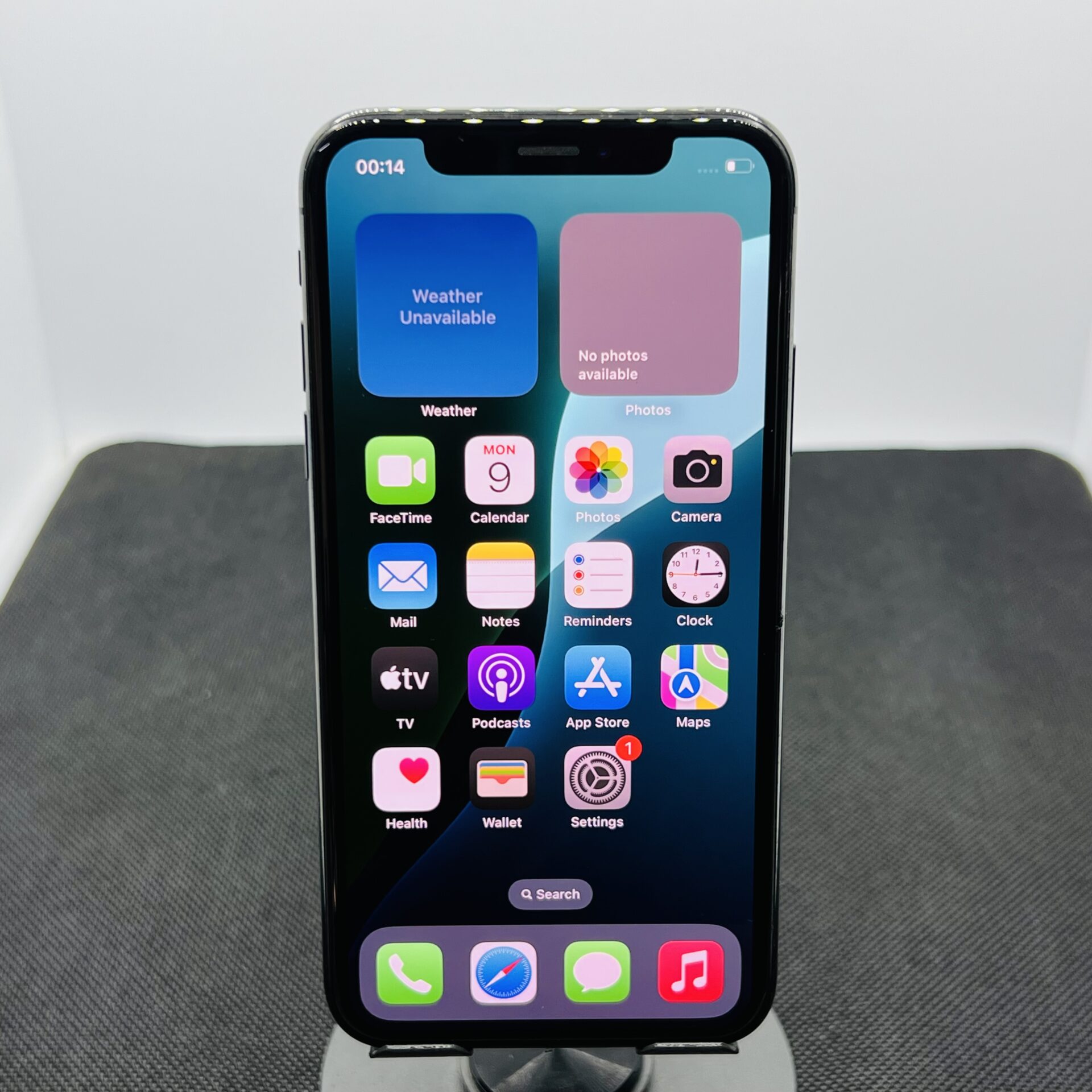 Apple iPhone XS 256GB Space Gray – (Grade B) - Image 2