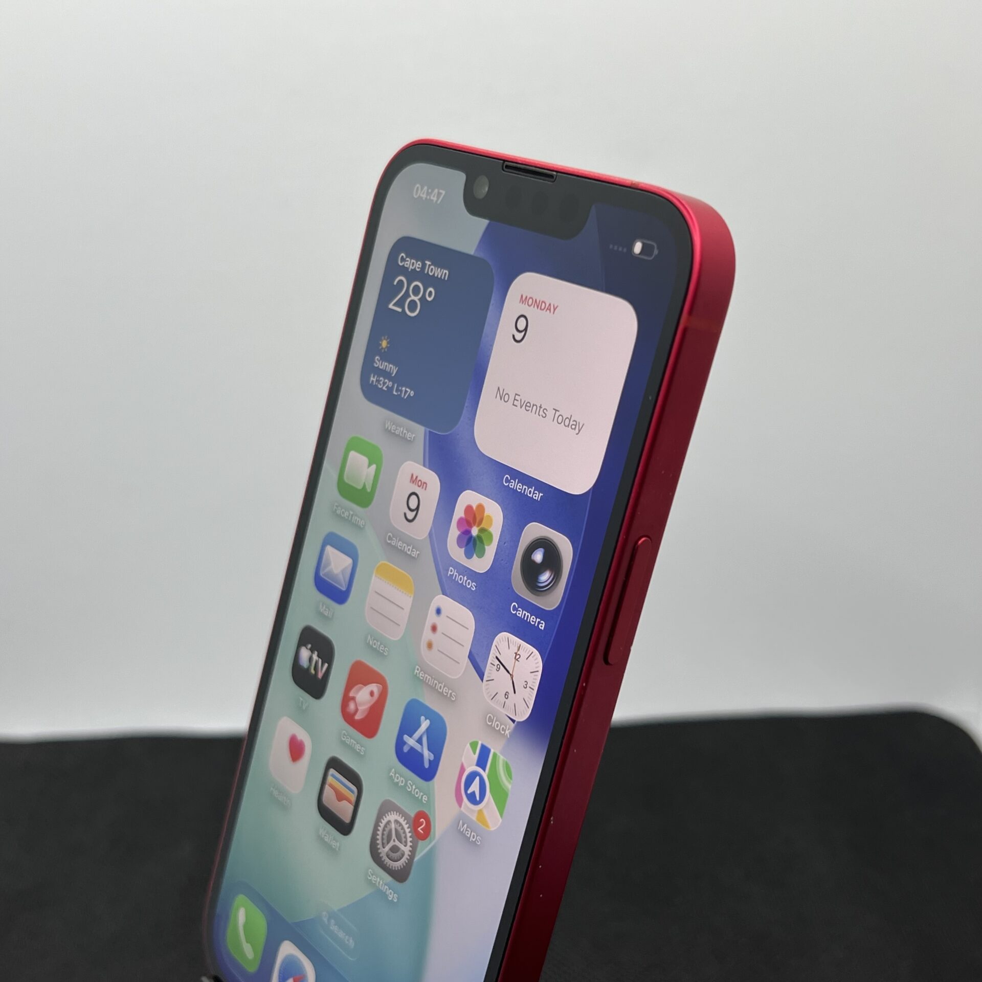 Apple iPhone 14 256GB Product Red – (Grade B) - Image 6