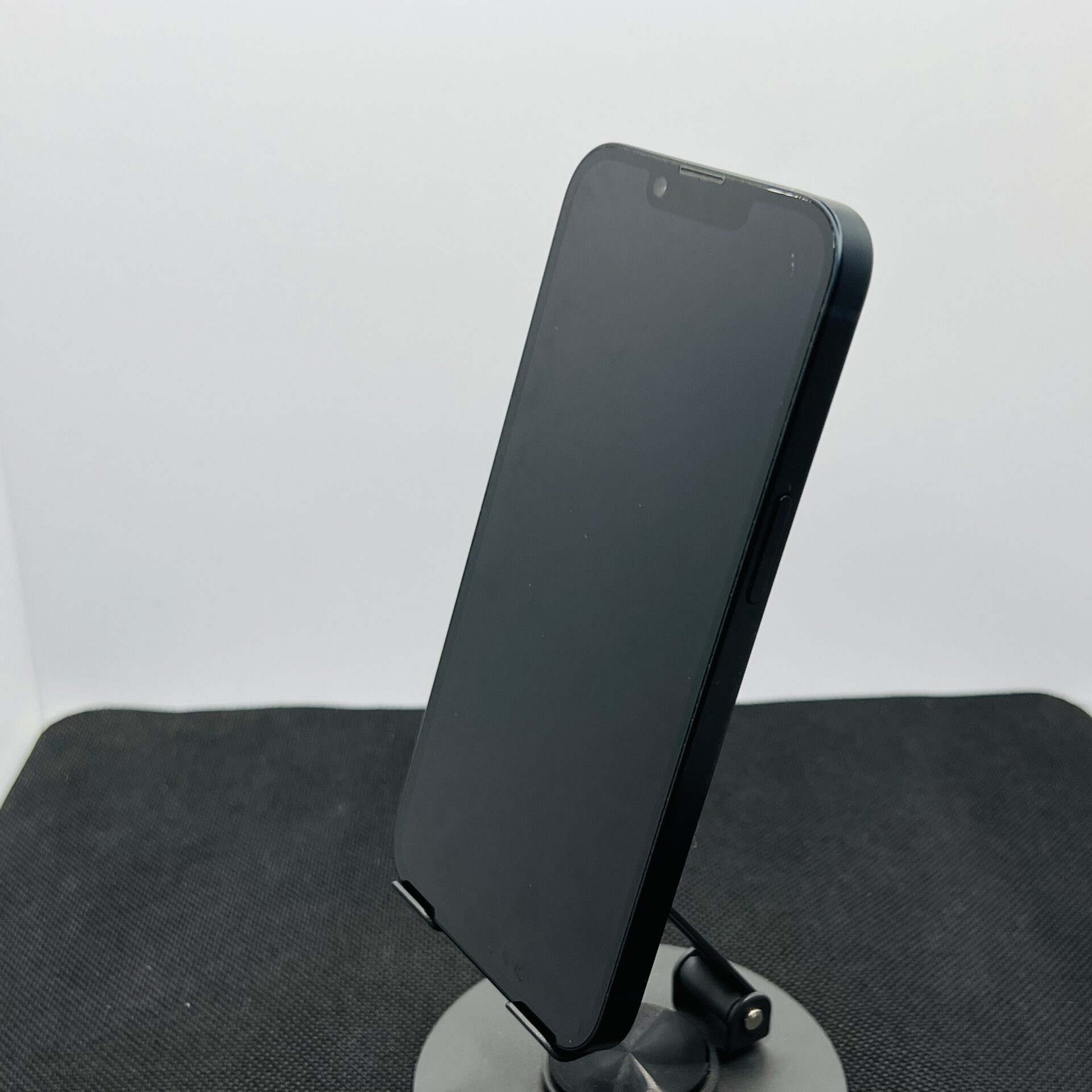 Apple iPhone 14 128GB Midnight – (Grade B) - Image 7