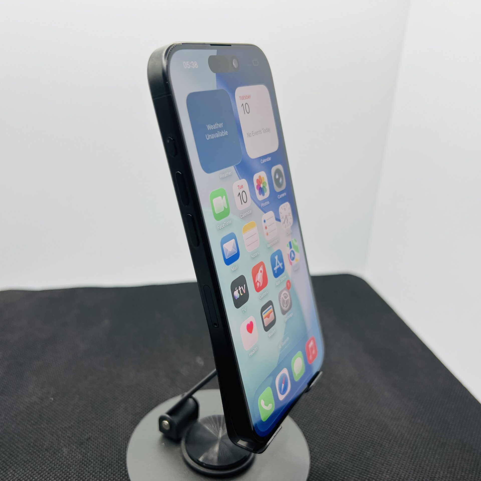 Apple iPhone 15 Pro 256GB Black Titanium – (Grade B) - Image 3