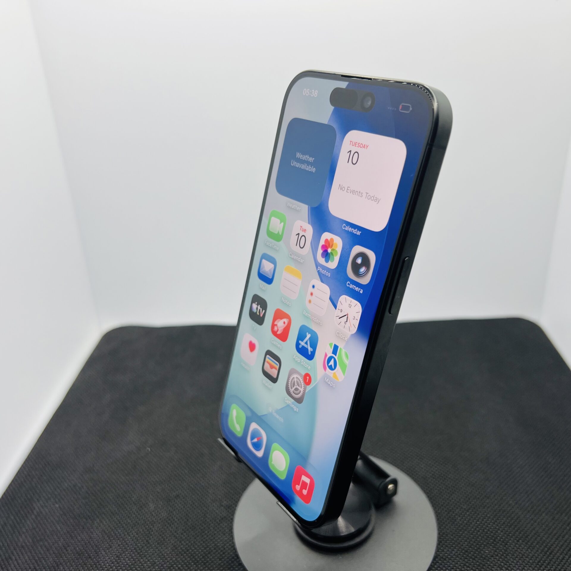 Apple iPhone 15 Pro 256GB Black Titanium – (Grade B) - Image 5