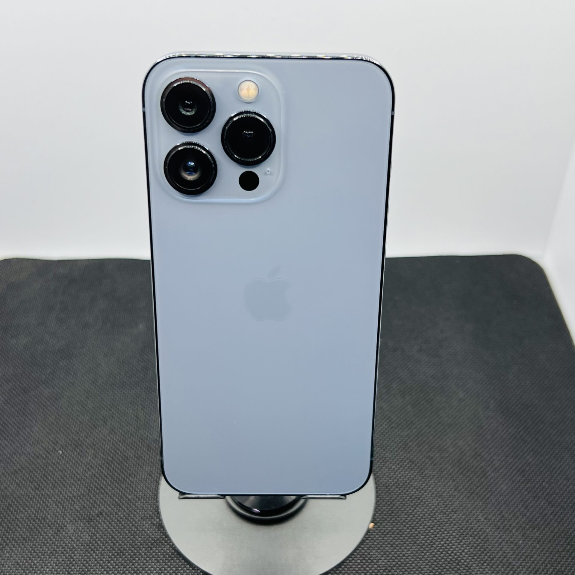 Apple iPhone 13 Pro 512GB Sierra Blue – (Grade B) - Image 9