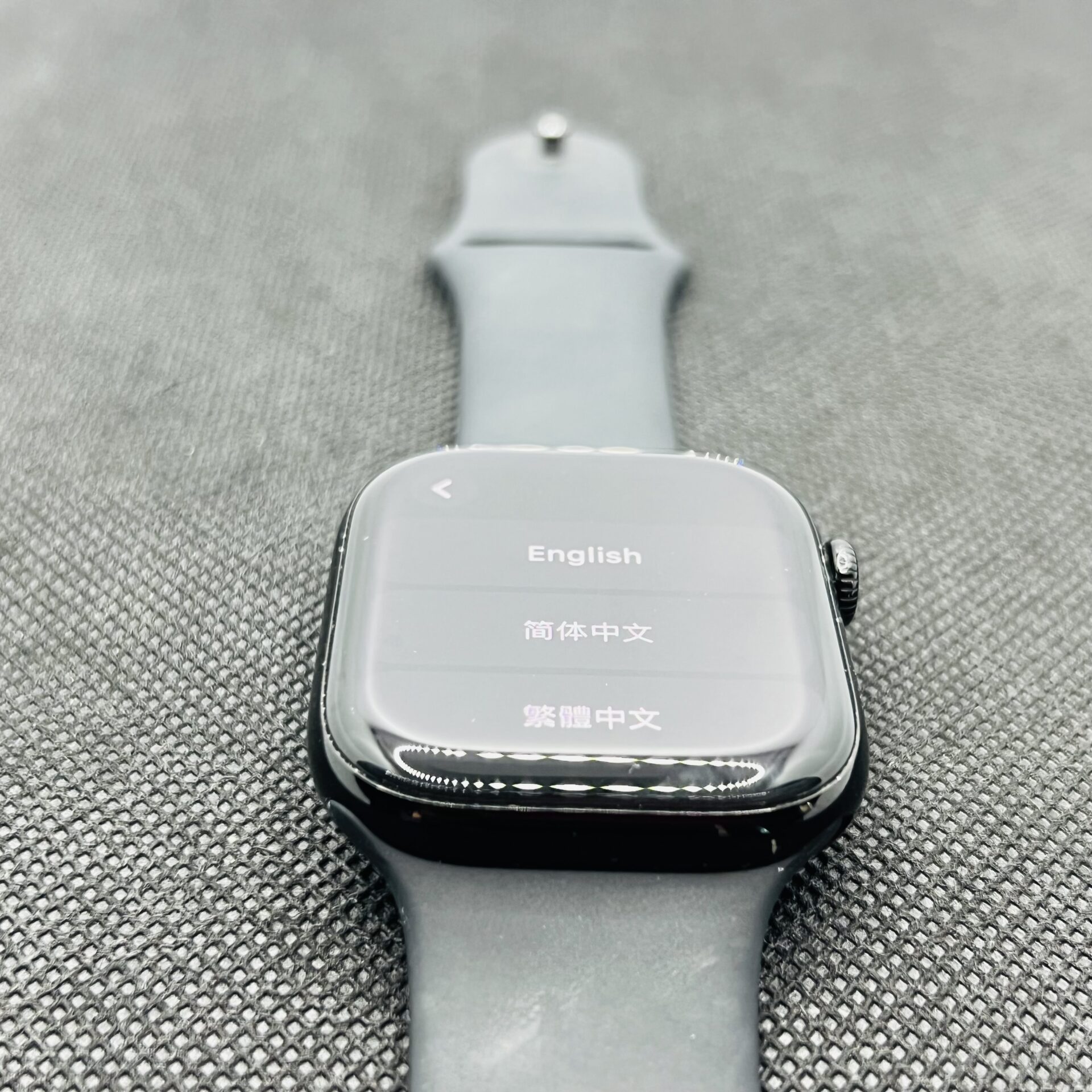 Apple Watch Series 10 46mm GPS Only Jet Black – (Grade B) - Image 2