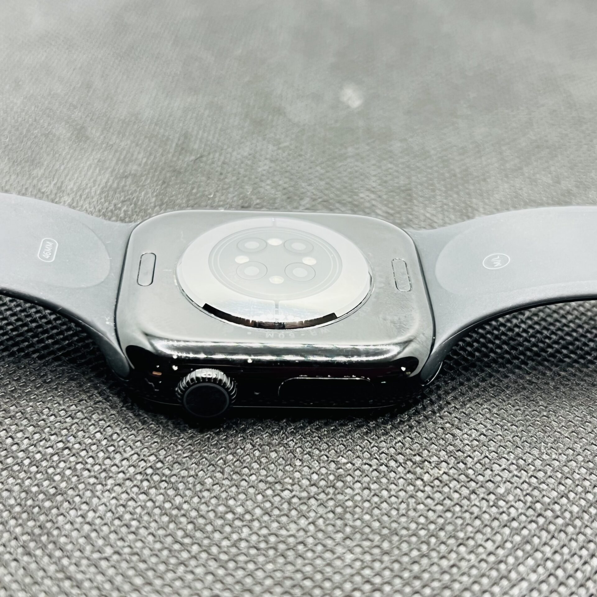 Apple Watch Series 10 46mm GPS Only Jet Black – (Grade B) - Image 6