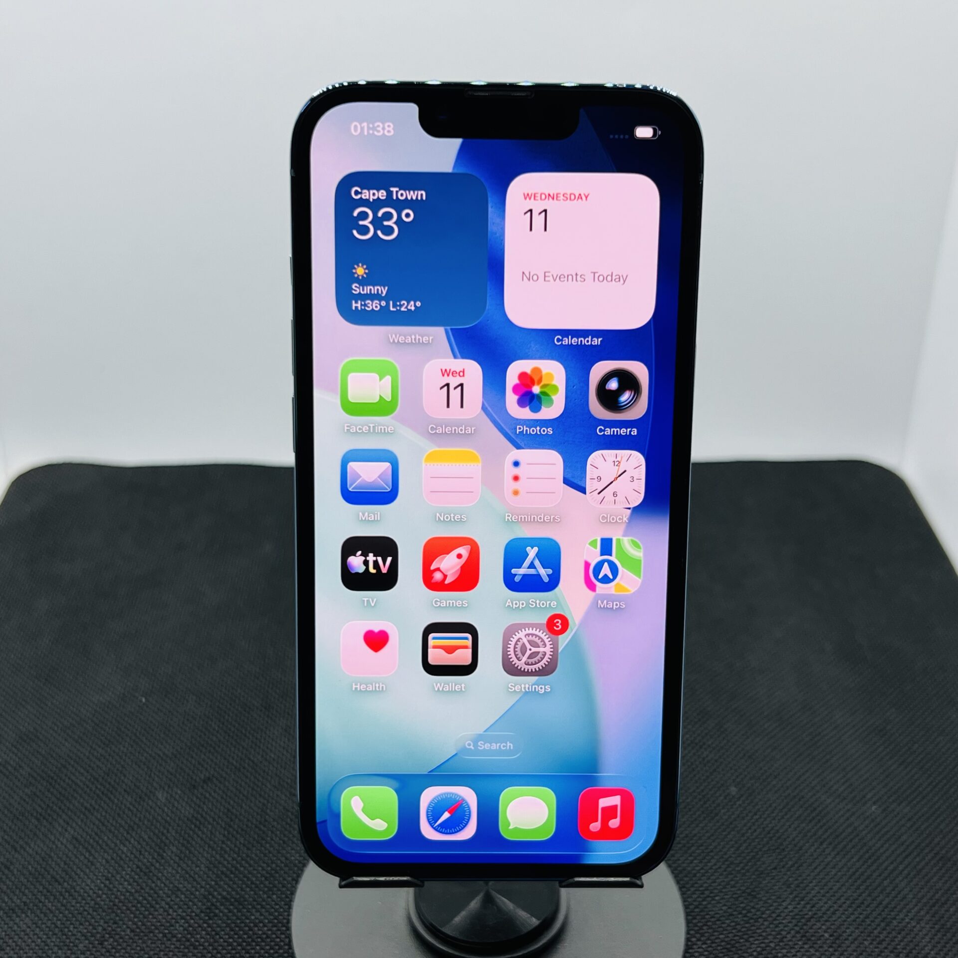 Apple iPhone 13 Pro 256GB Sierra Blue – (Grade B) - Image 2