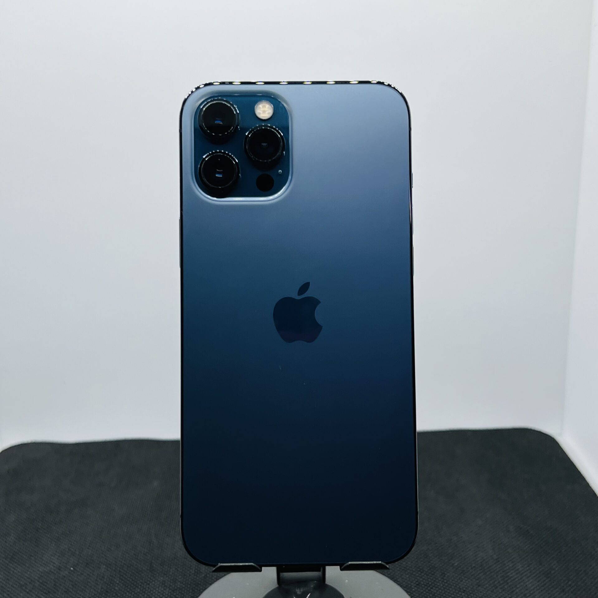 Apple iPhone 12 Pro Max 256GB Pacific Blue – (Grade B) - Image 9