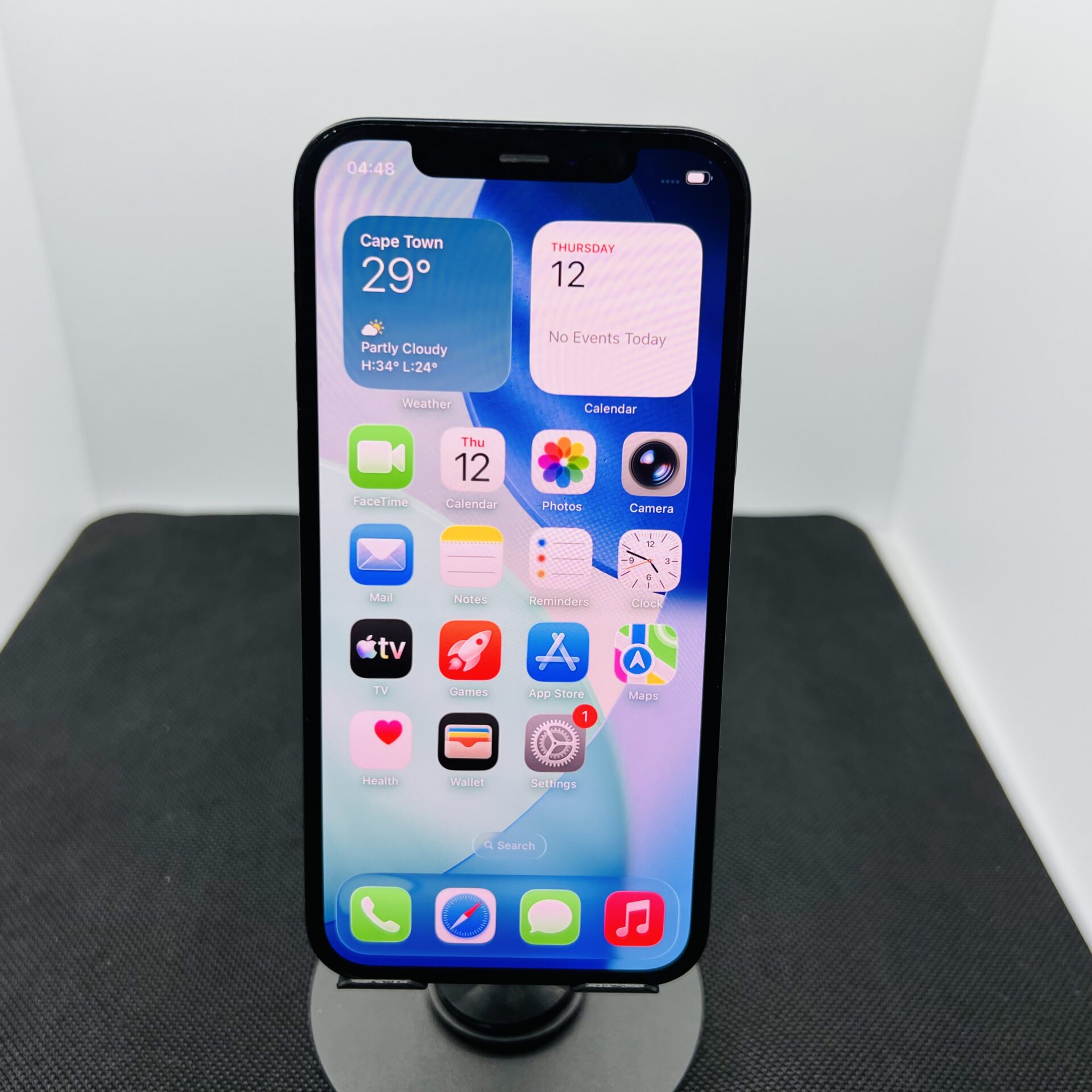 Apple iPhone 12 64GB Black – (Grade B) - Image 2