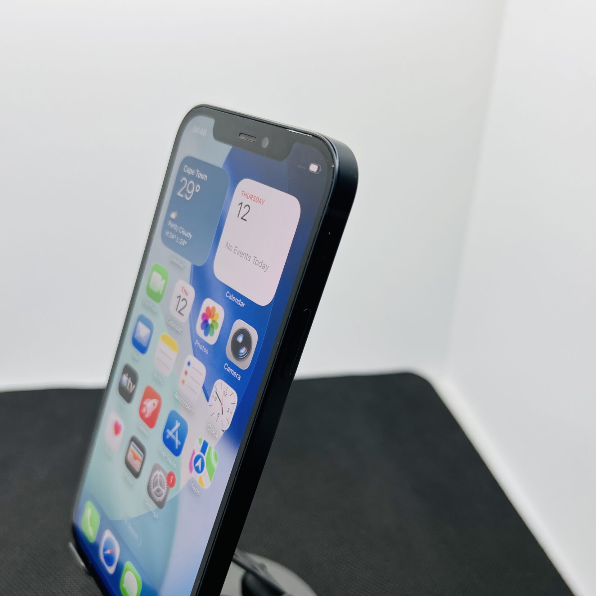 Apple iPhone 12 64GB Black – (Grade B) - Image 6