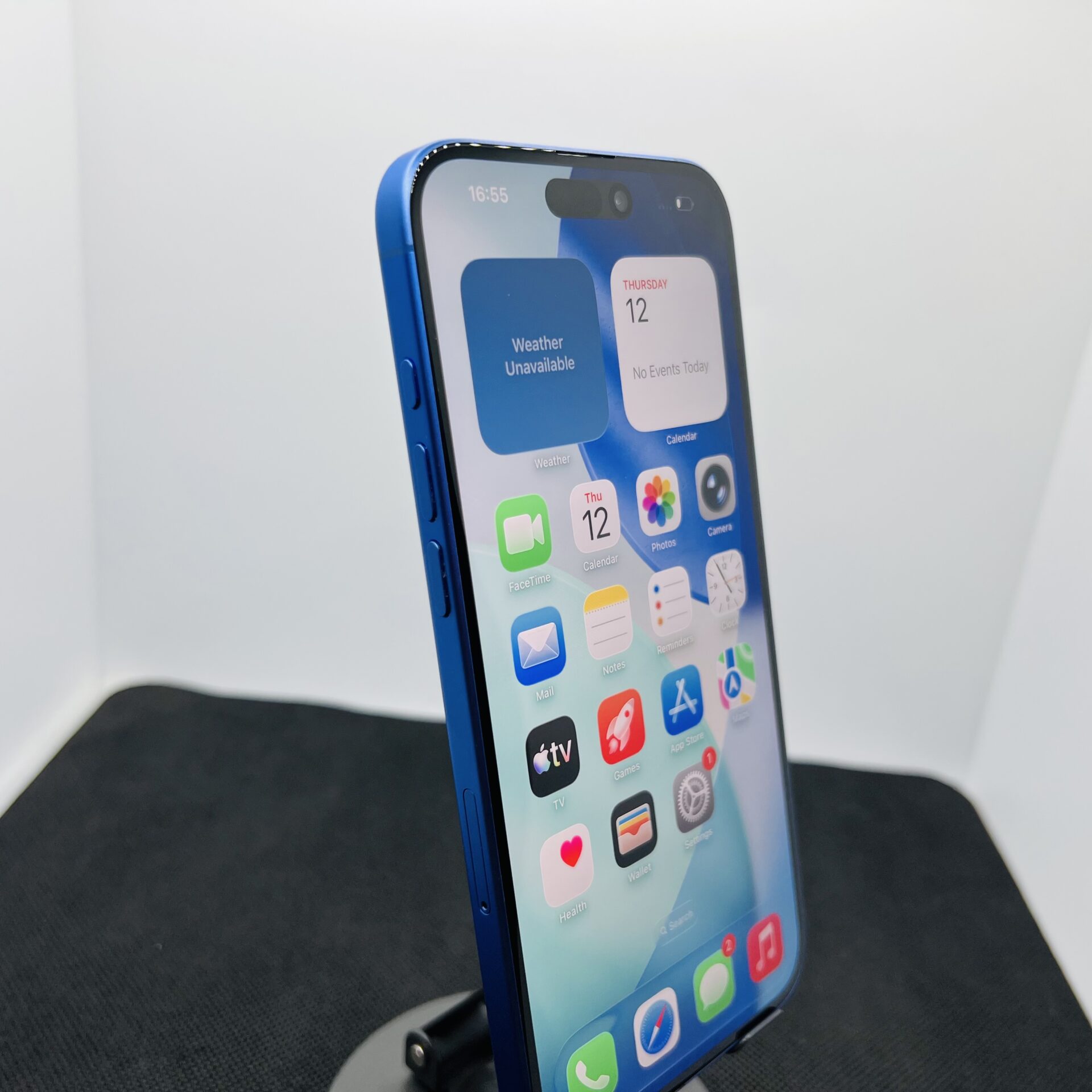 Apple iPhone 16 Plus 128GB Ultramarine – (Grade B) - Image 4