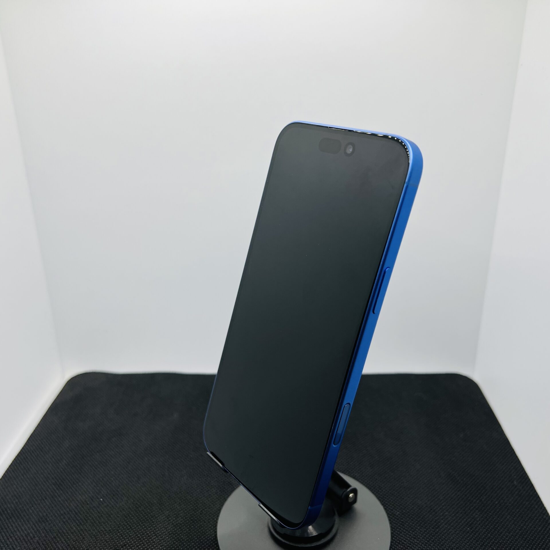 Apple iPhone 16 Plus 128GB Ultramarine – (Grade B) - Image 7