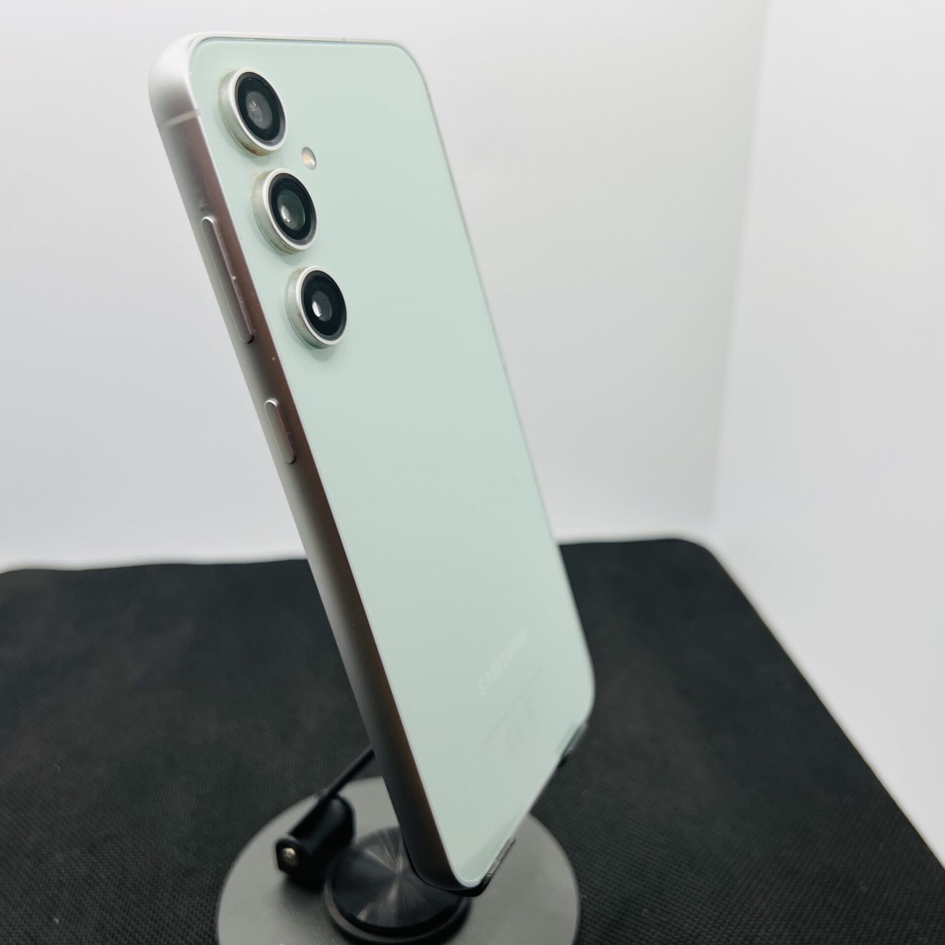 Samsung Galaxy S23 FE 256GB Mint – (Grade B) - Image 9