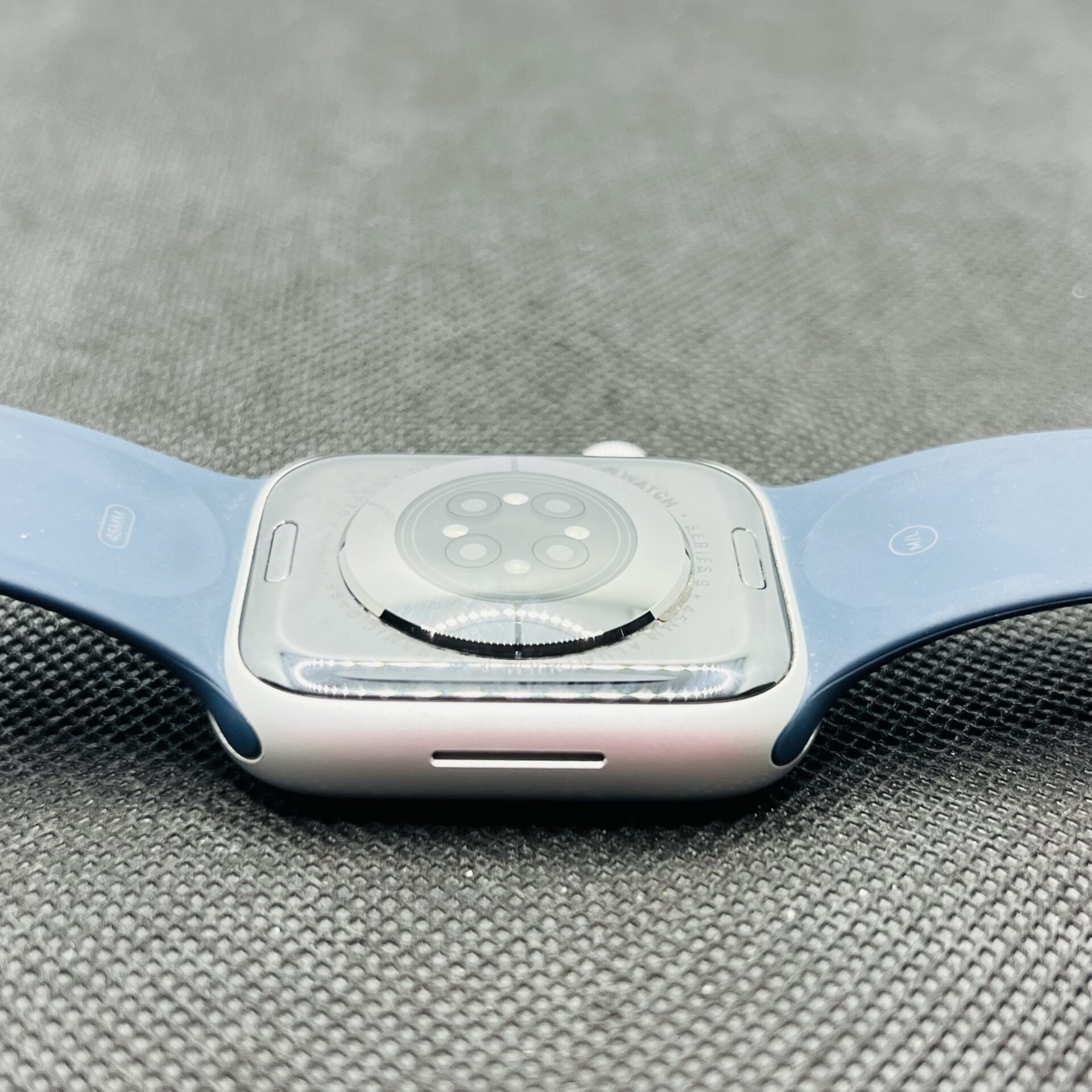 Apple Watch Series 9 45mm GPS Only Silver – (Grade B) - Image 6