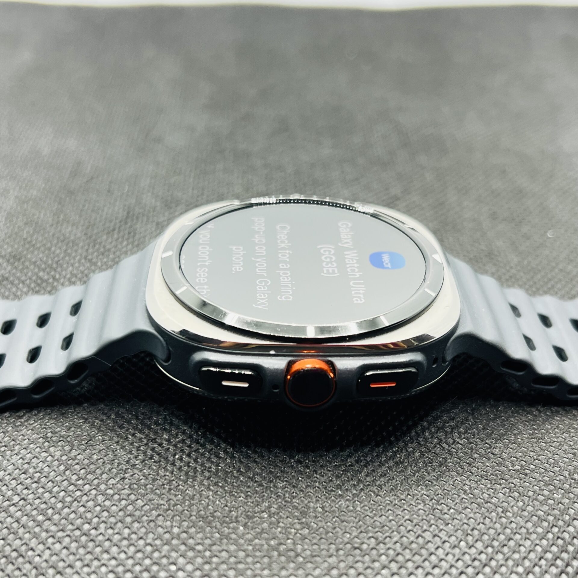 Galaxy Watch Ultra 47mm LTE Titanium Silver (Grade B) - Image 4
