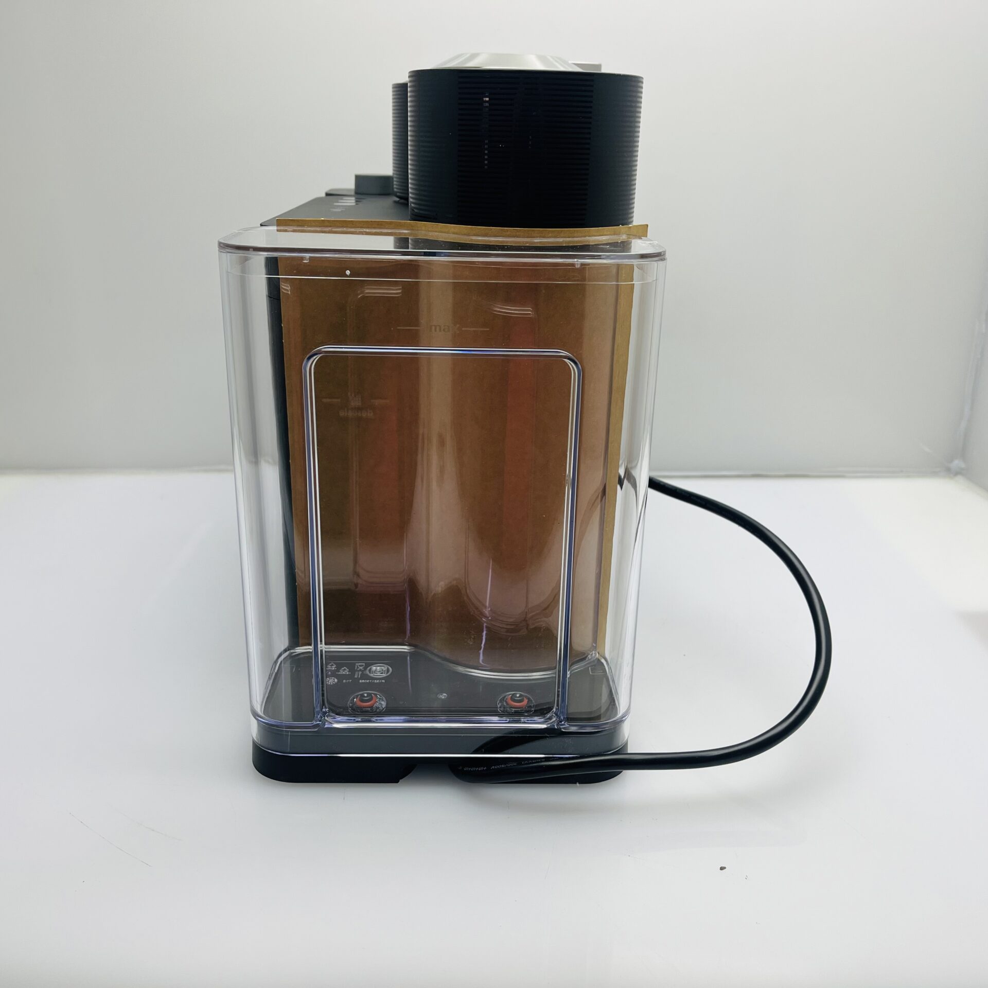 Nespresso Vertuo Lattissma Black (Condition: Good) - Image 4