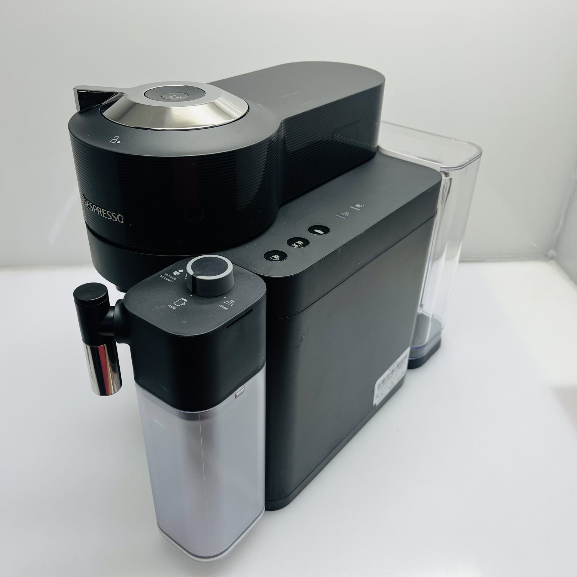 Nespresso Vertuo Lattissma Black (Condition: Good) - Image 5