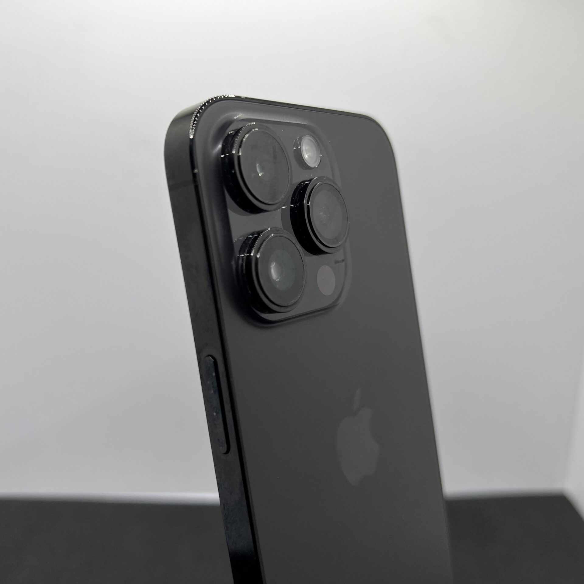 Apple iPhone 14 Pro 256GB Space Black (Condition: Good) - Image 11