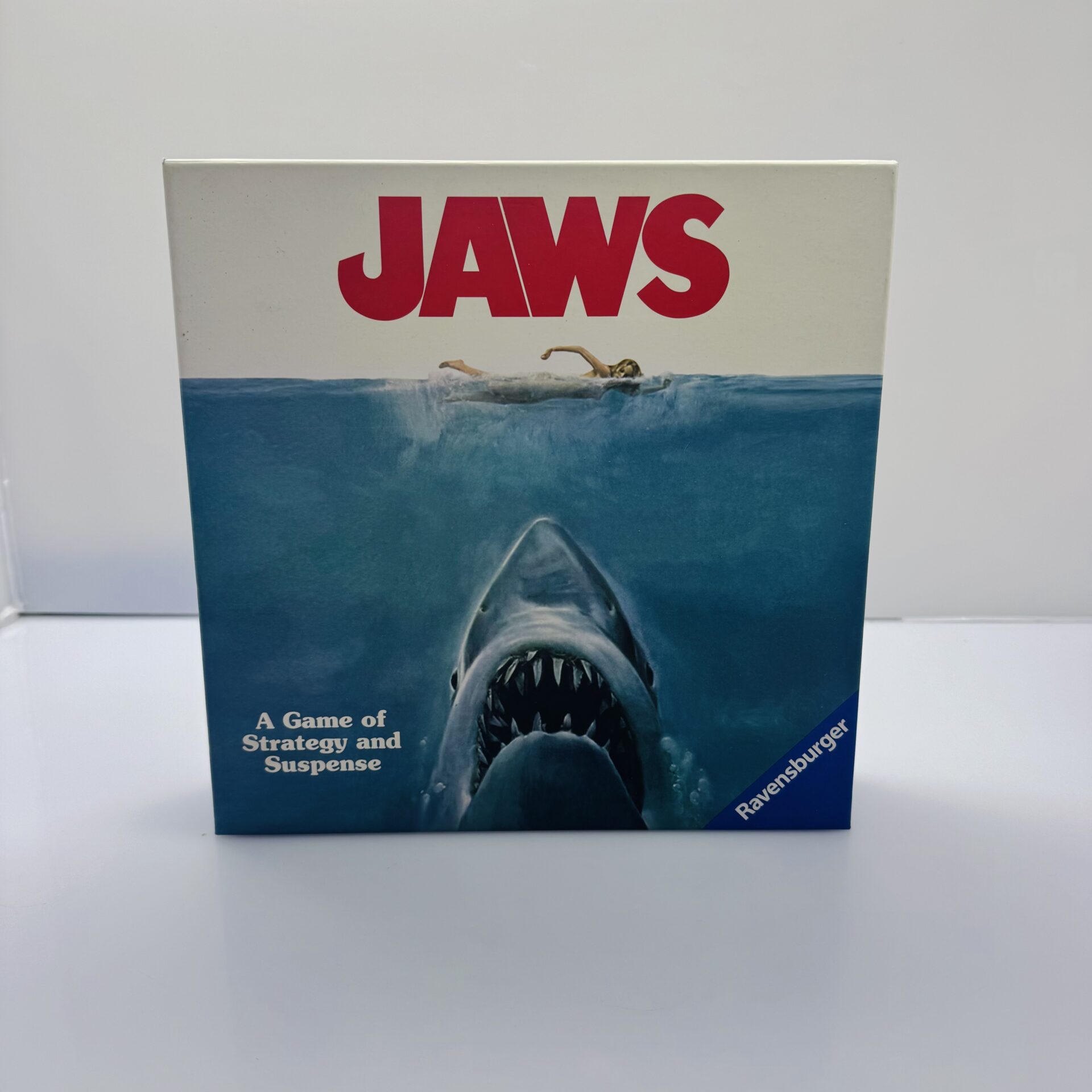 COMBO DEAL: Ravensburger Jaws Strategy Card Game + Cluedo- Dungeons and Dragons Edition (Condition: Good) - Image 2