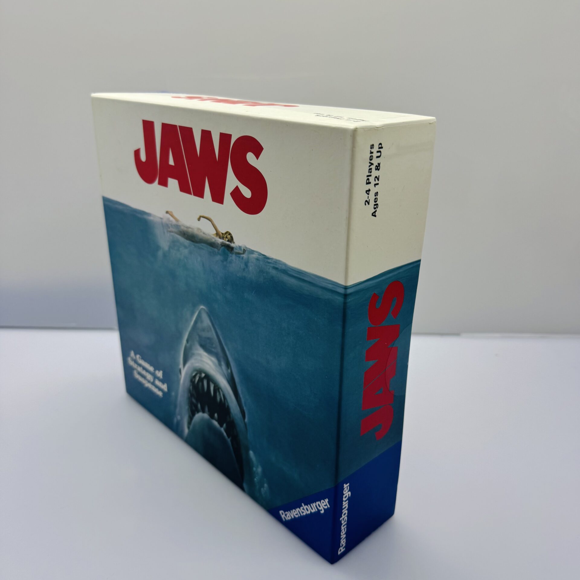 COMBO DEAL: Ravensburger Jaws Strategy Card Game + Cluedo- Dungeons and Dragons Edition (Condition: Good) - Image 3