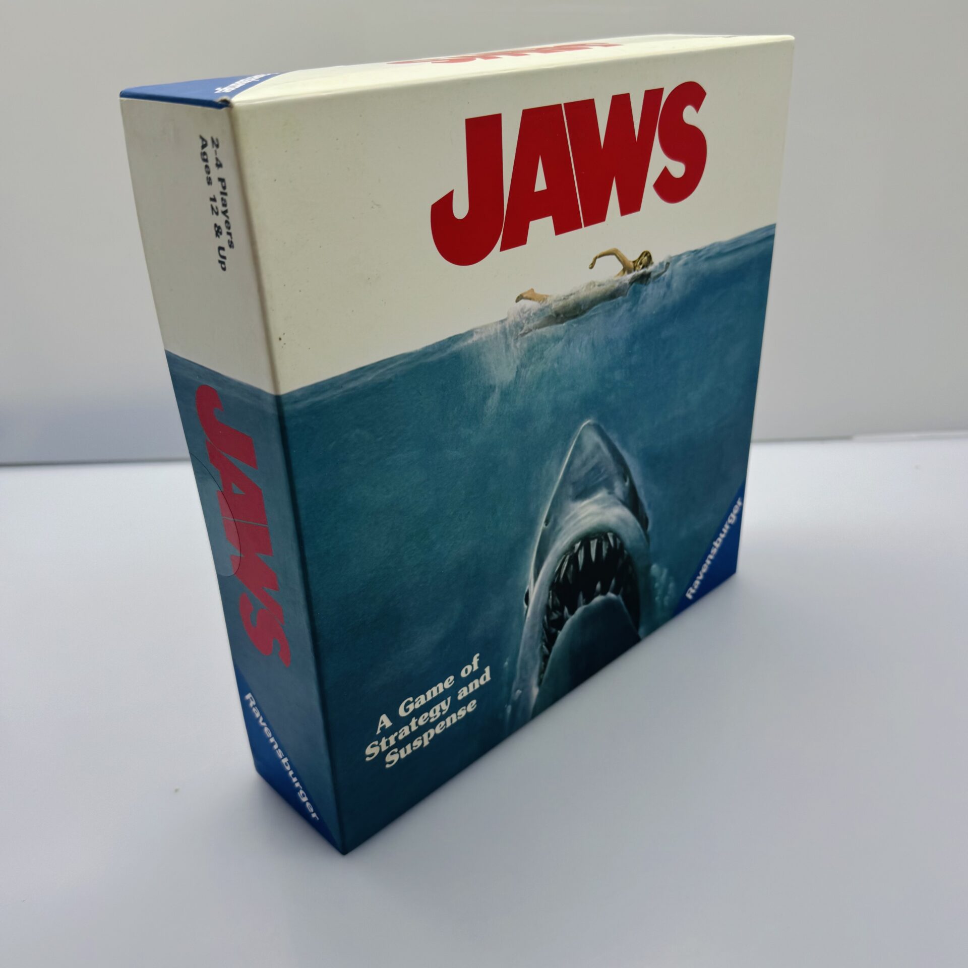 COMBO DEAL: Ravensburger Jaws Strategy Card Game + Cluedo- Dungeons and Dragons Edition (Condition: Good) - Image 4