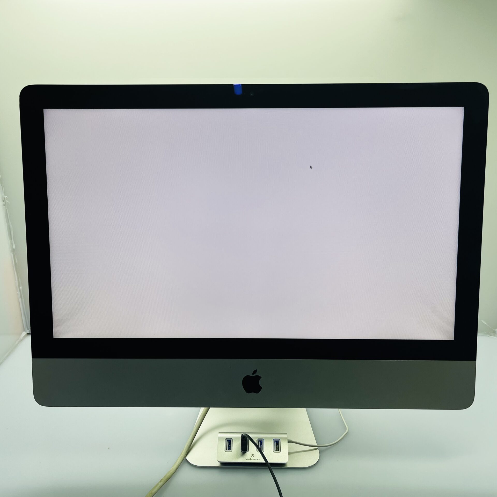 Apple iMac 21.5-Inch "Core i5" (Mid 2014) 1.4GHz 8GB RAM 512GB SSD Silver - No Power Cable (Condition: Good) - Image 4