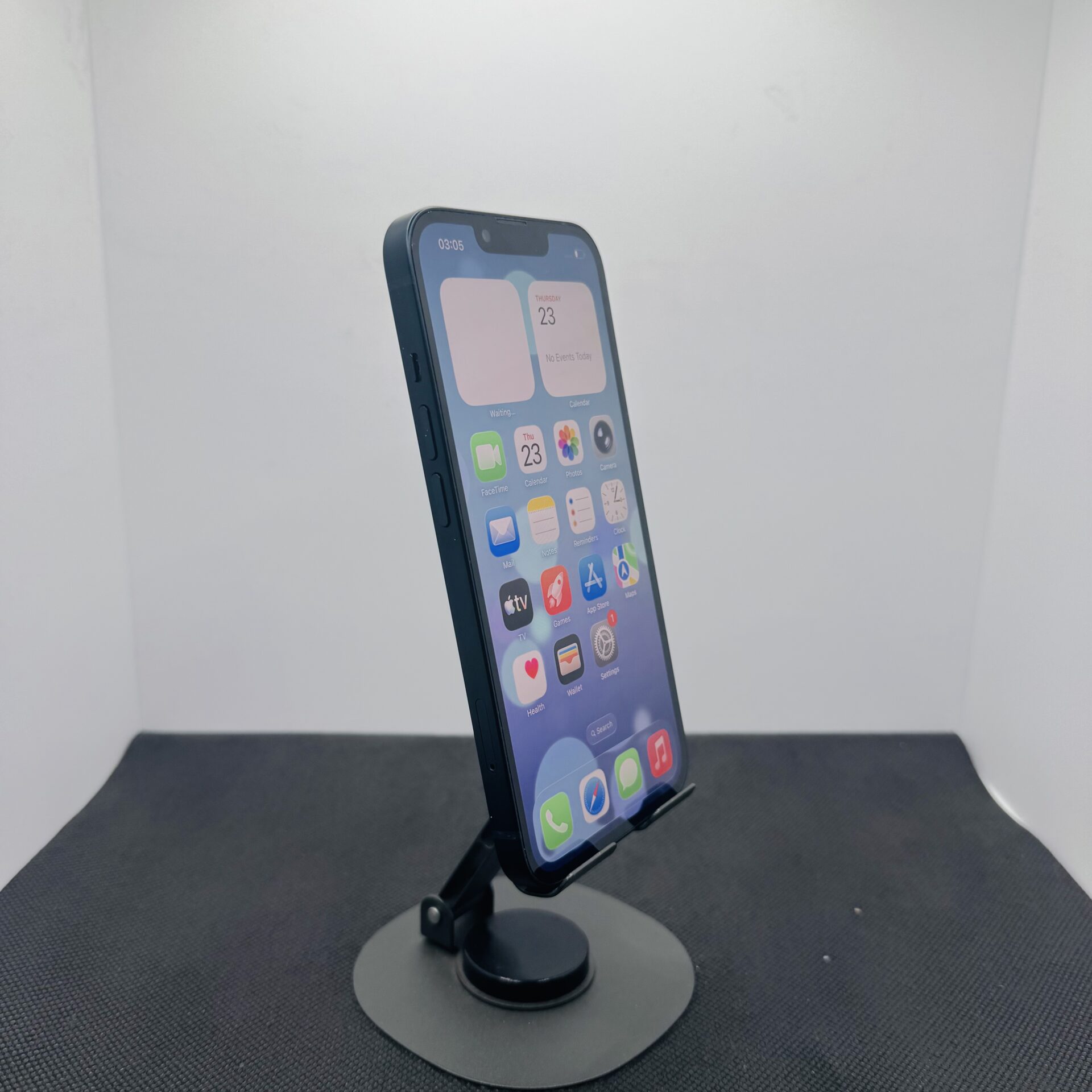 Apple iPhone 13 128GB Midnight (Condition: Good) - Image 4