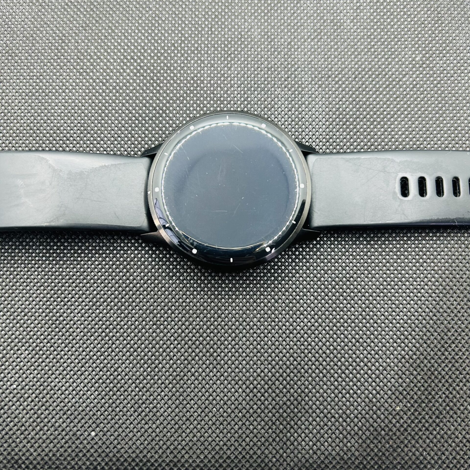Garmin Venu 3 Slate with Black Band (Condition: Good) - Image 2