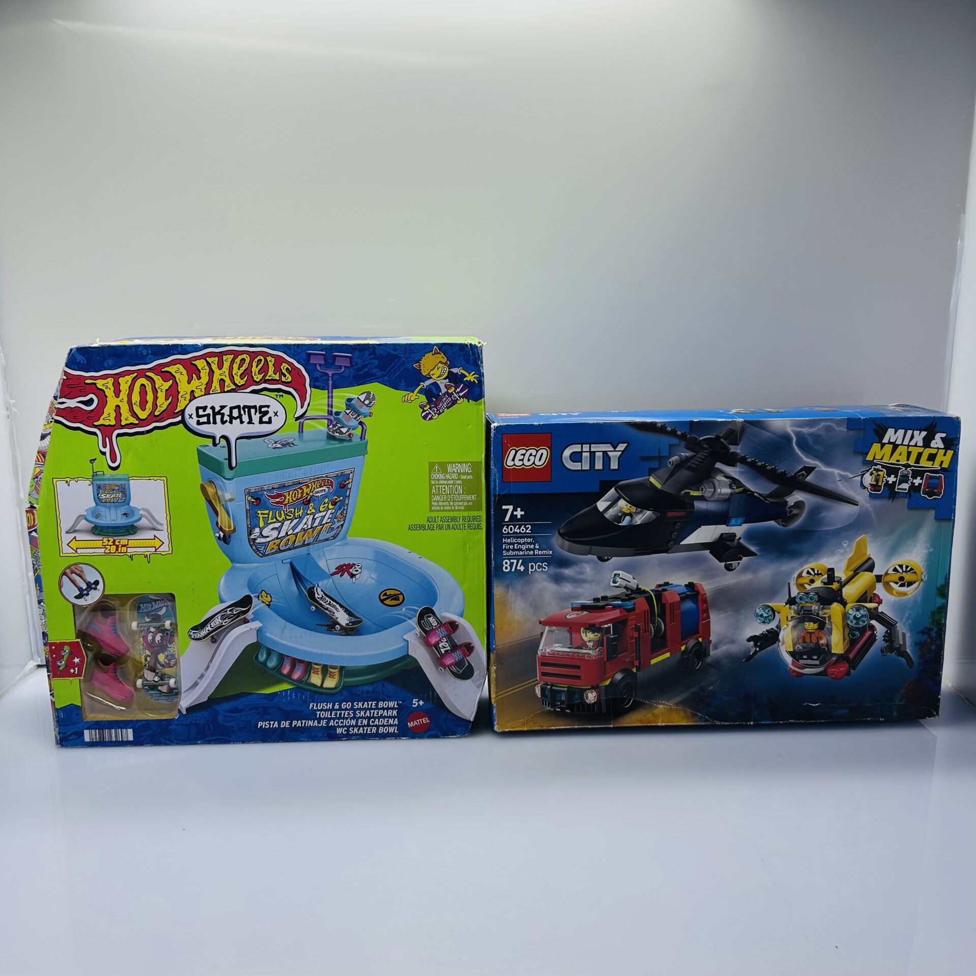 COMBO DEAL: LEGO® City 3-in-1 Helicopter Fire Engine And Submarine Remix 60462 + Hot Wheels Flush and Go Skate Bowl Combo (Condition: Good) - Image 2