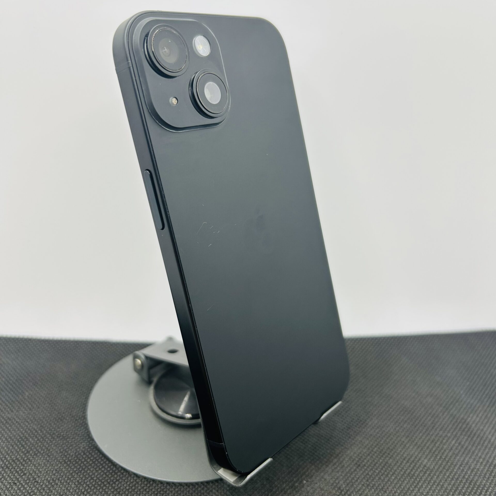 Apple iPhone 15 128GB Black (Condition: Good) - Image 7