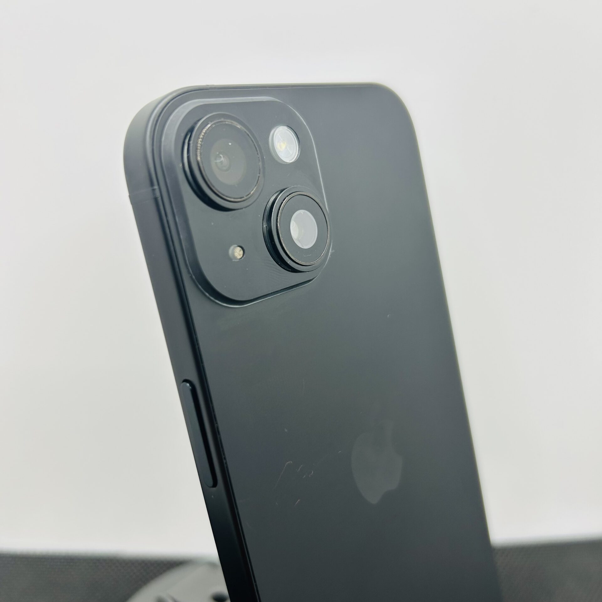 Apple iPhone 15 128GB Black (Condition: Good) - Image 8