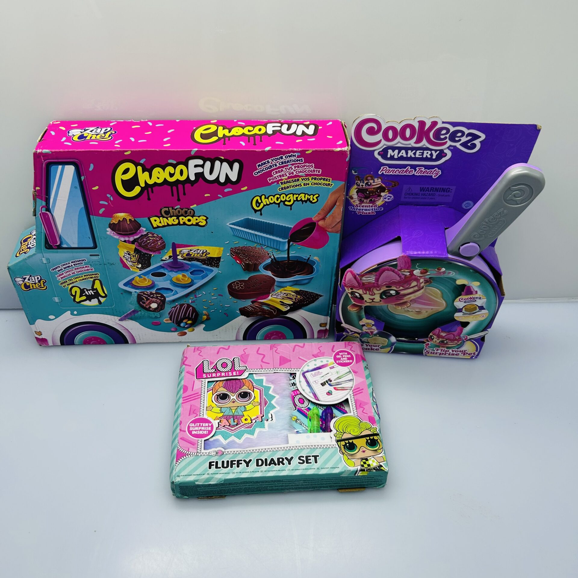 COMBO DEAL: L.O.L. Surprise! Fluffy Diary Set + Cookeez Makery Pancake Treats + Zap Chef ChocoFun Combo Deal (Condition: Good) - Image 2