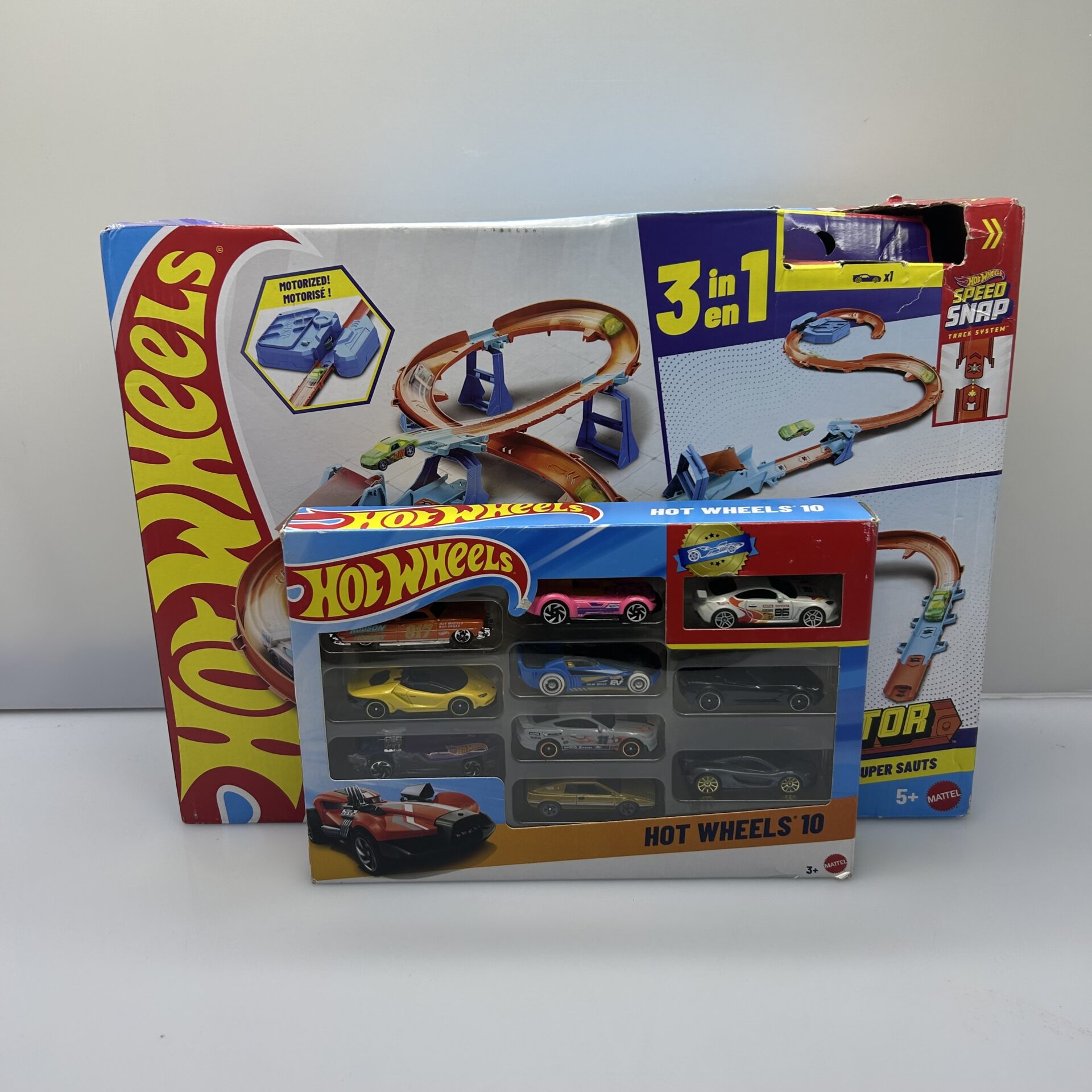 COMBO DEAL: Mattel Hot Wheels 10 Car Pack + Deluxe Track Set with Motorized Booster (Condition: Fair) - Image 2