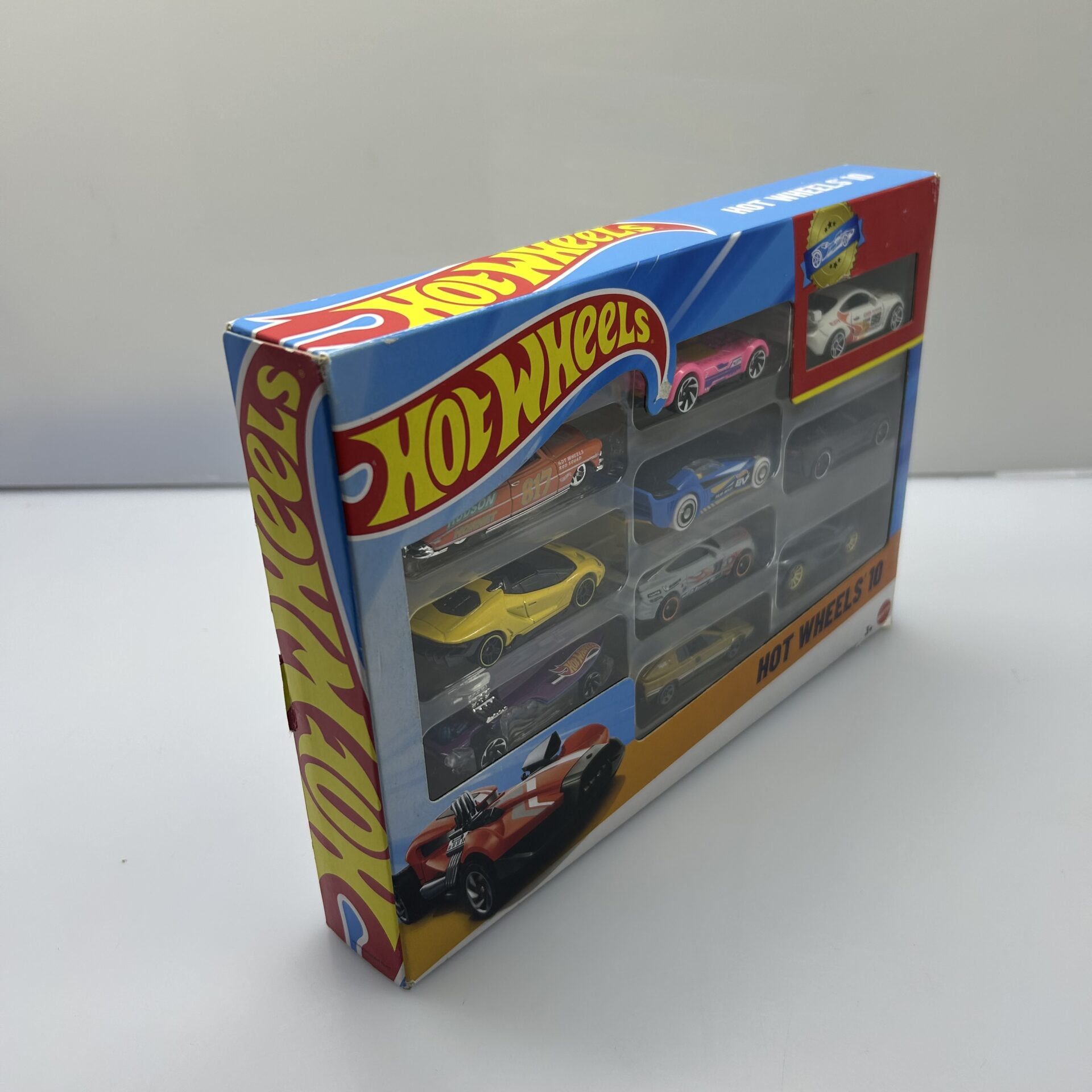 COMBO DEAL: Mattel Hot Wheels 10 Car Pack + Deluxe Track Set with Motorized Booster (Condition: Fair) - Image 4