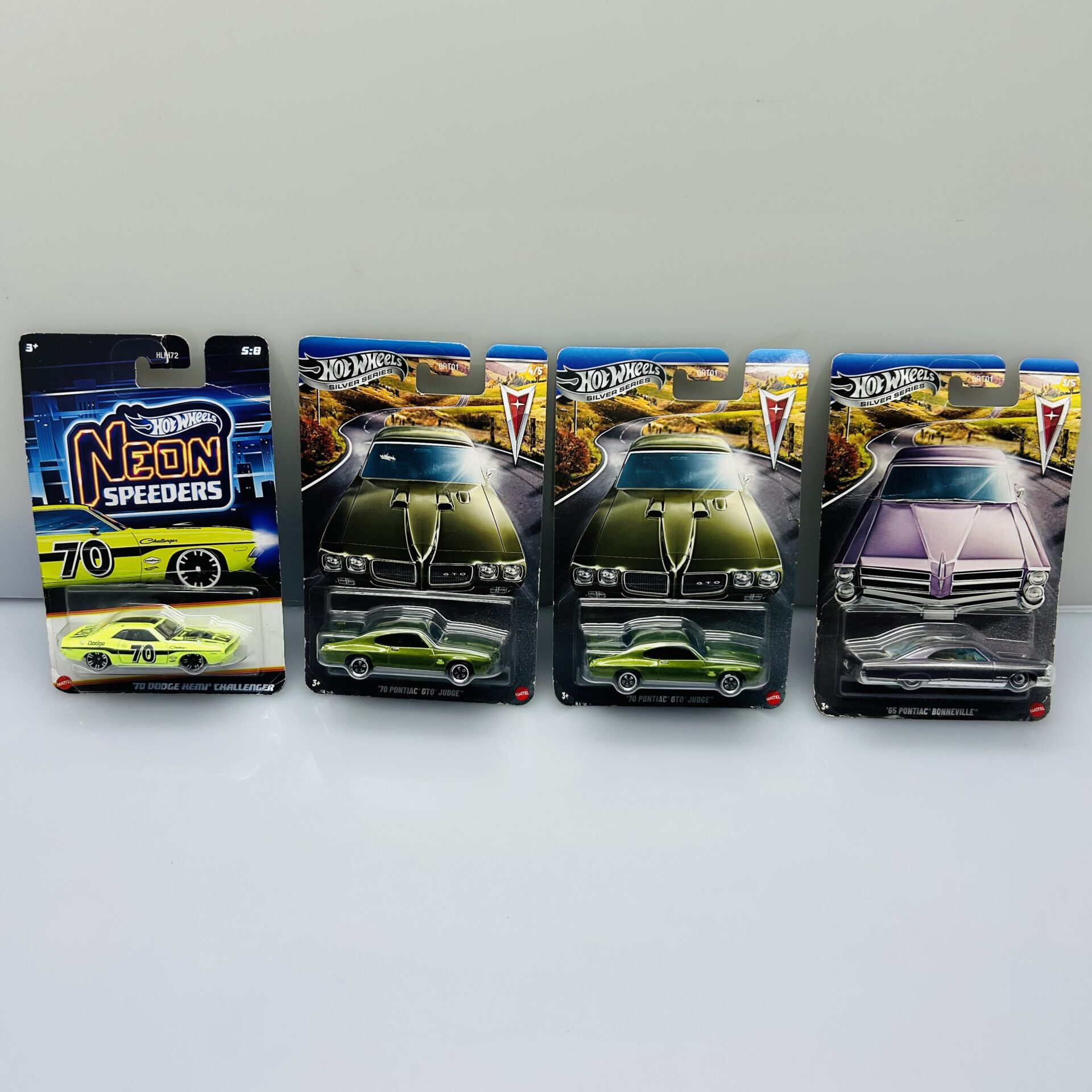 COMBO DEAL: Mattel Hot Wheels Silver Series And Neon Speeder + 10-Car Pack (Condition: Good) - Image 5