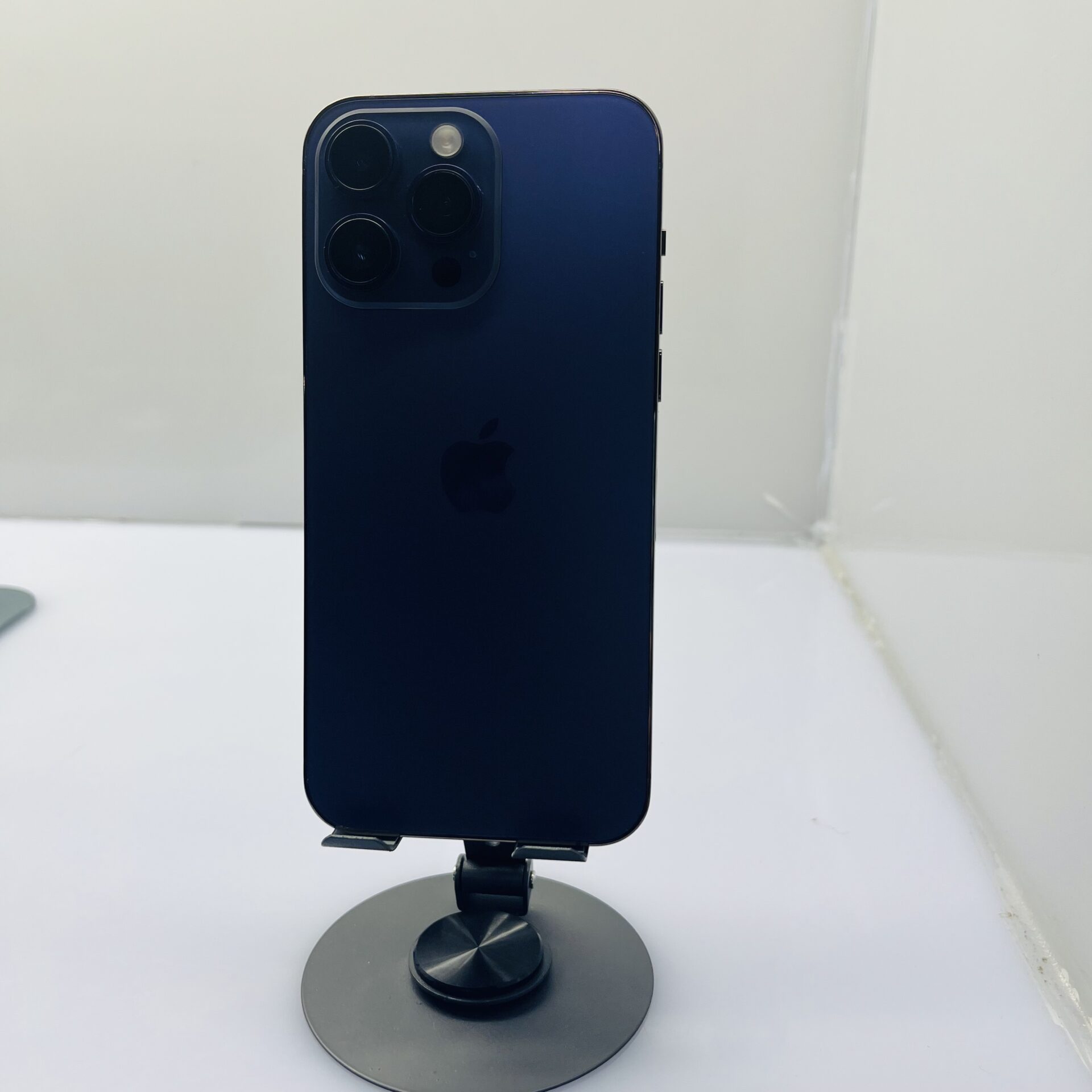 Apple iPhone 14 Pro Max 128GB Deep Purple (Condition: Good) - Image 5