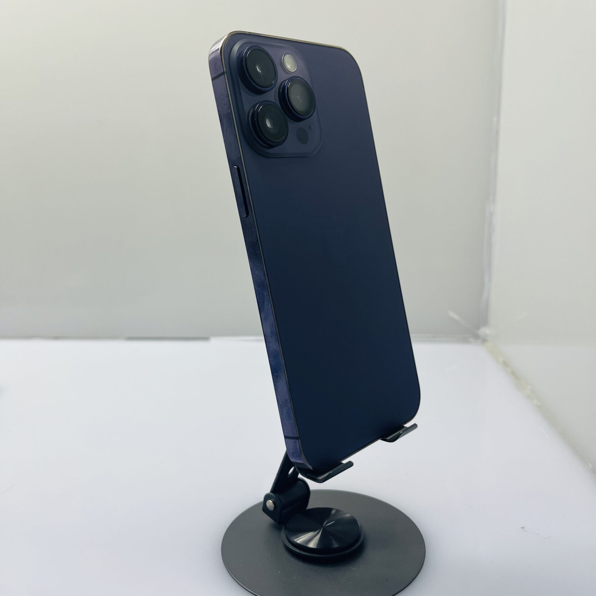 Apple iPhone 14 Pro Max 128GB Deep Purple (Condition: Good) - Image 6
