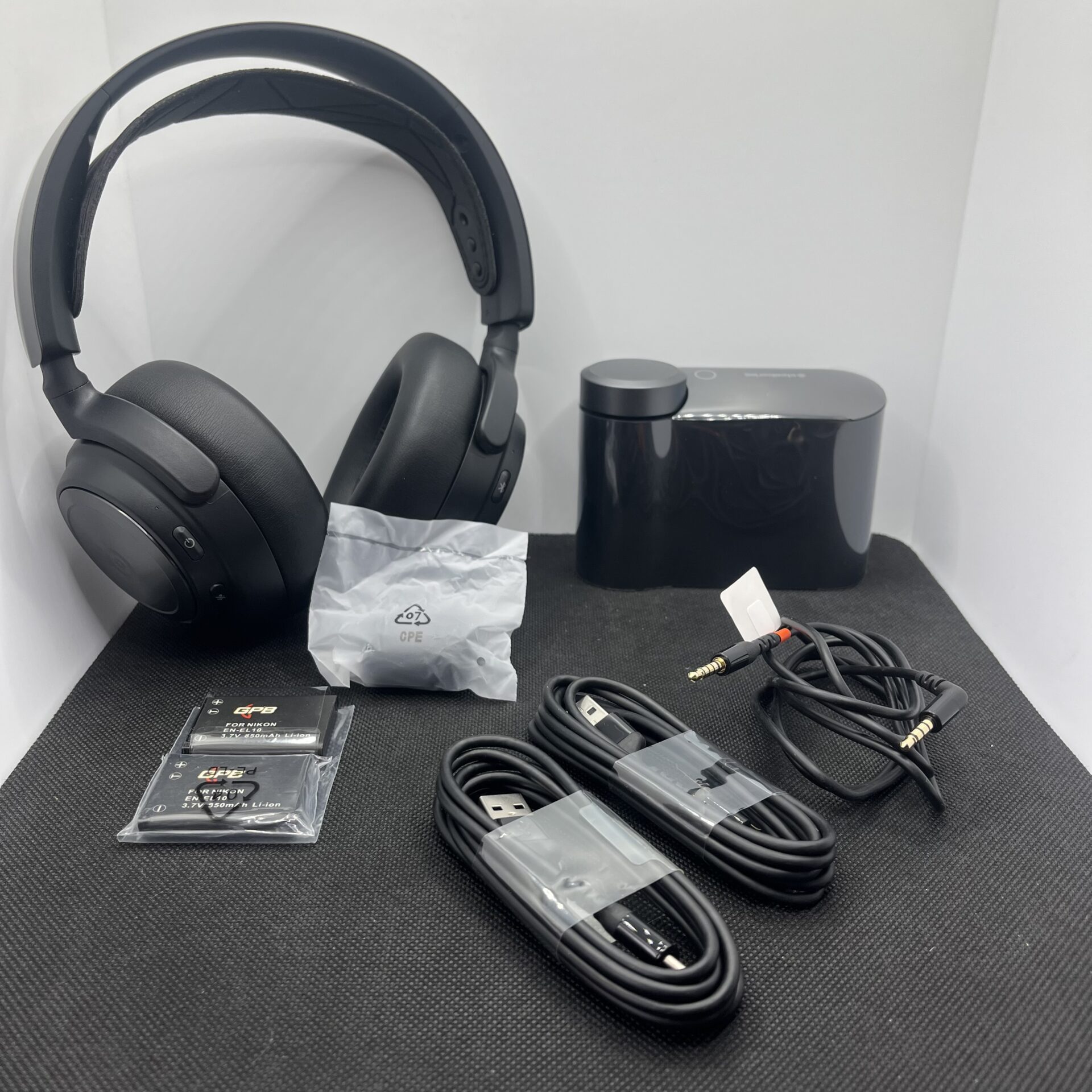 SteelSeries Arctis Nova Pro Wireless Gaming Headset Black (Condition: Pristine) - Image 2