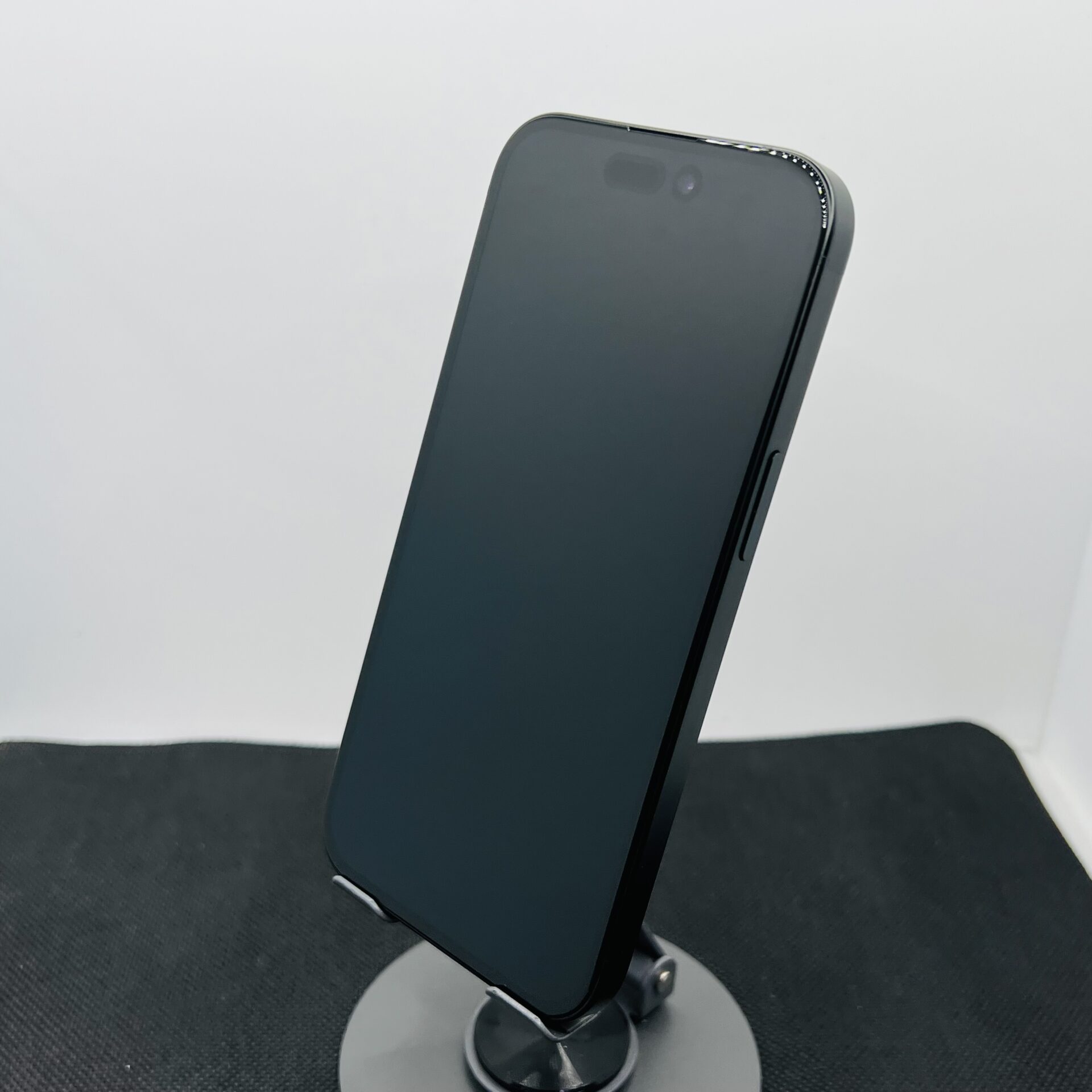 Apple iPhone 15 128GB Black - No NFC (Condition: Good) - Image 7