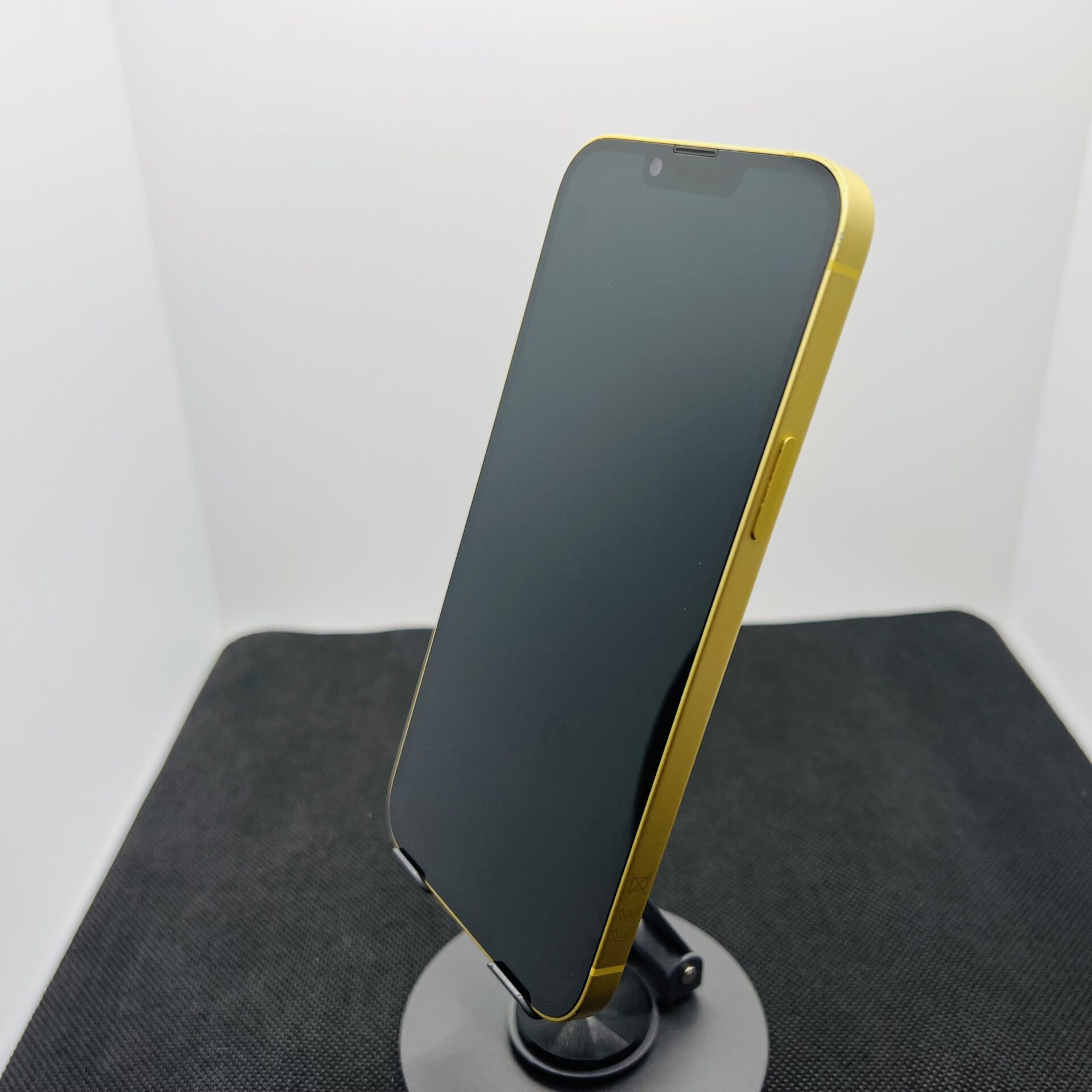 Apple iPhone 14 Plus 256GB Yellow (Condition: Good) - Image 7