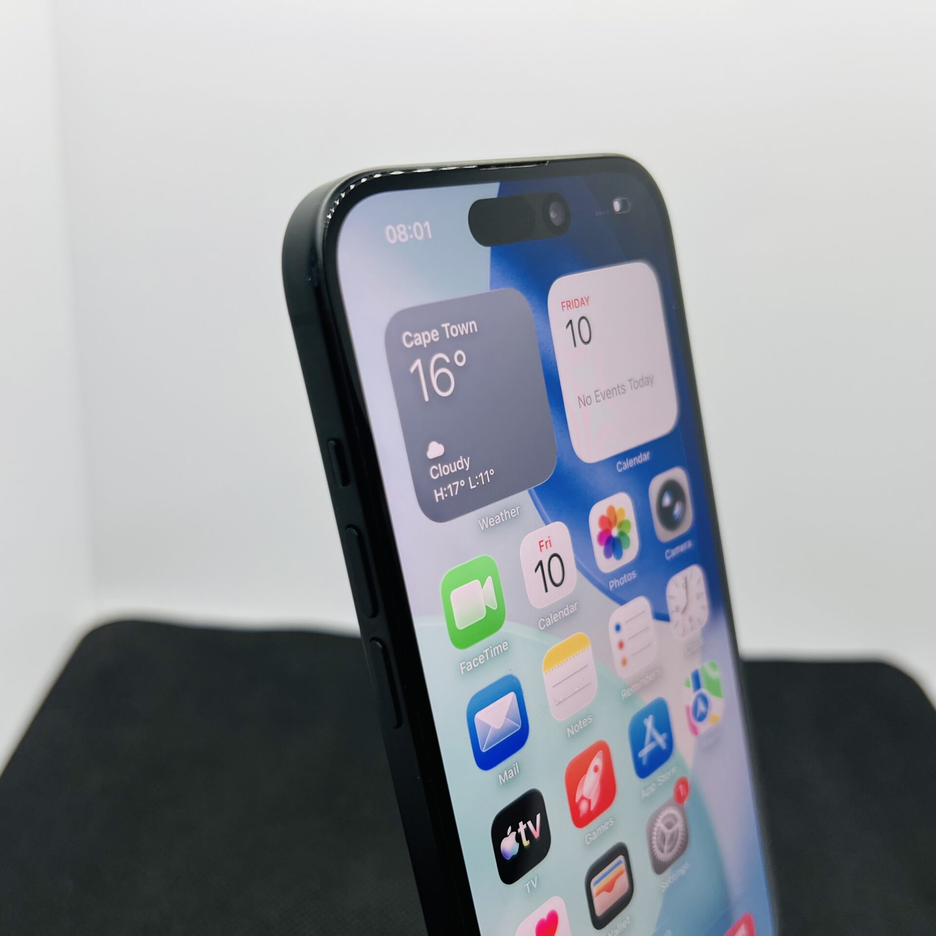Apple iPhone 15 128GB Black (Condition: Good) - Image 4
